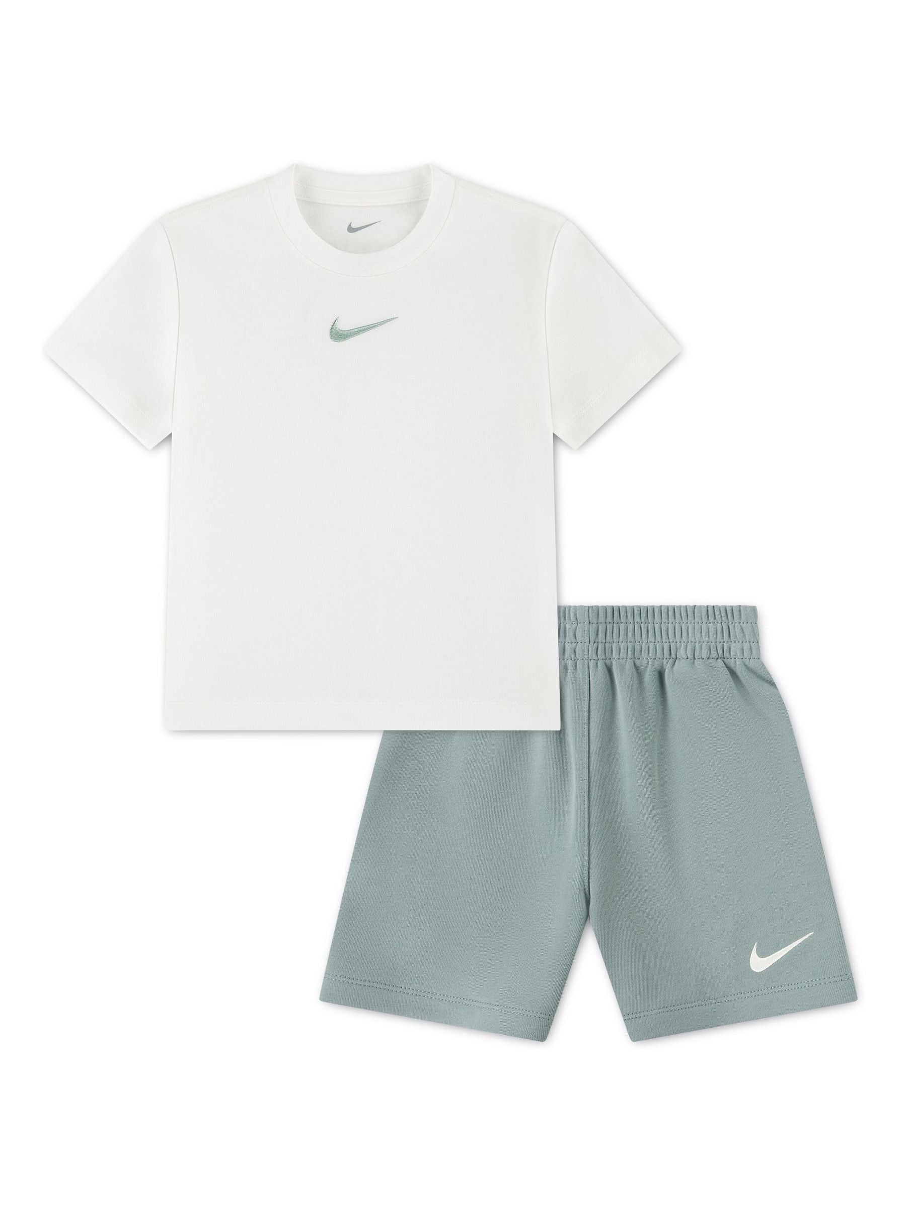Dsiney Kidz - Nike Green Little Kids T-Shirt & Shorts Set image 1
