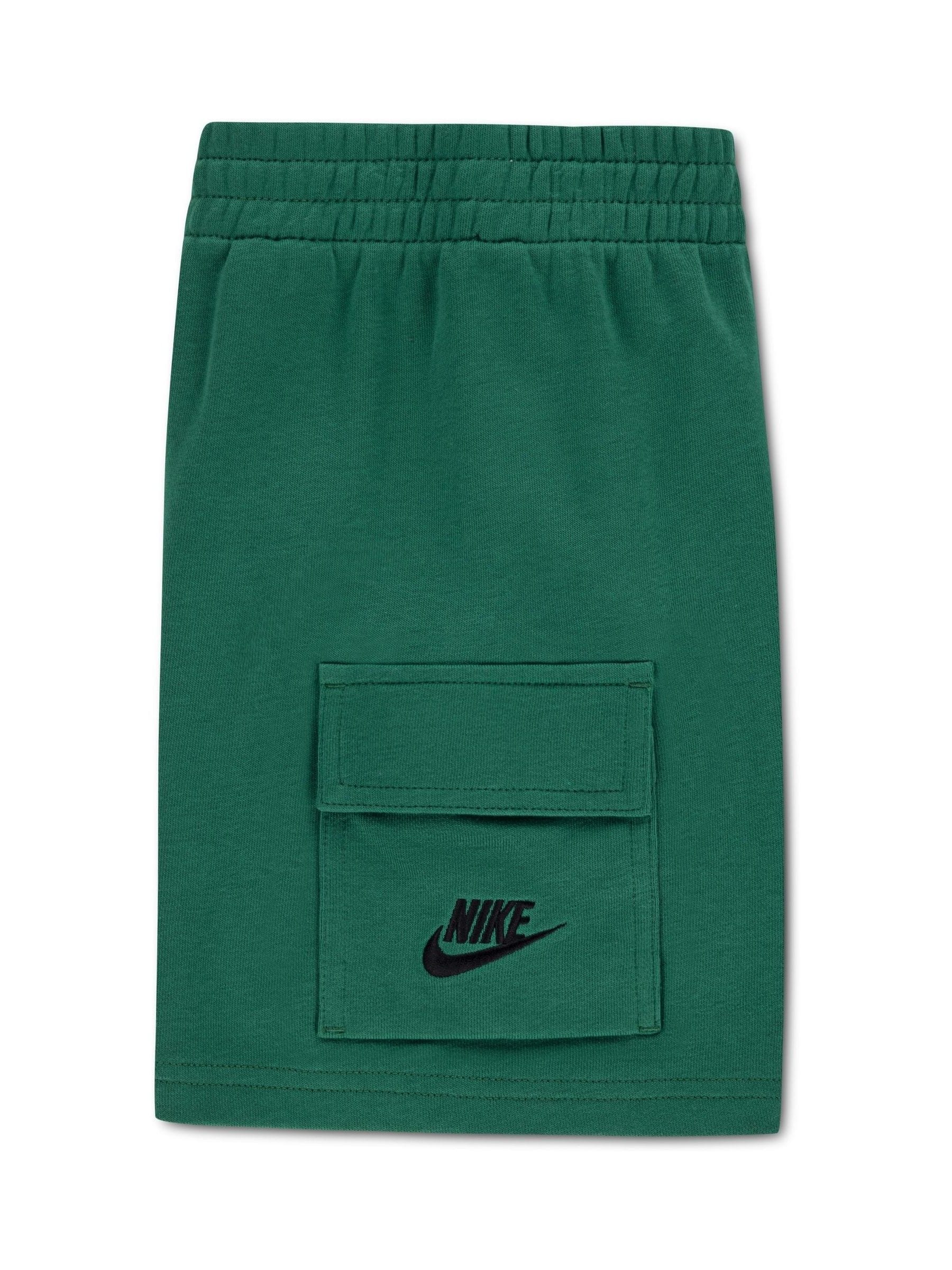 Nike Green Pocket T-Shirt And Cargo Shorts Set image 3