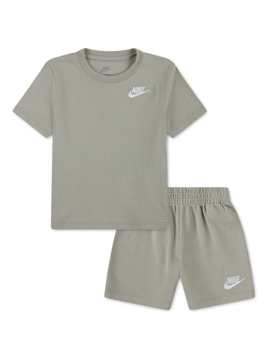 Nike Green Small Logo T-Shirt And Shorts Set image 1