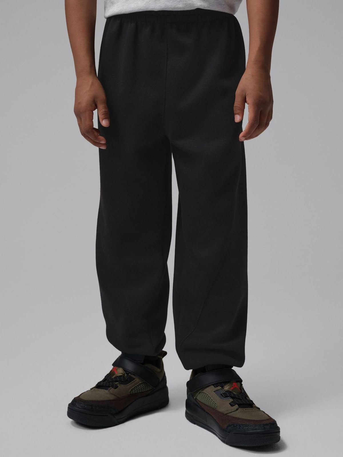 Dsiney Kidz - Jordan Black Michael Core Full Zip Pull Over Tracksuit image 2