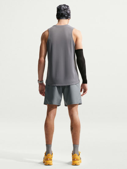 Dsiney Kidz - Nike Smoke Grey Miler Dri-FIT 7 Inch Brief Lined Running Shorts image 2