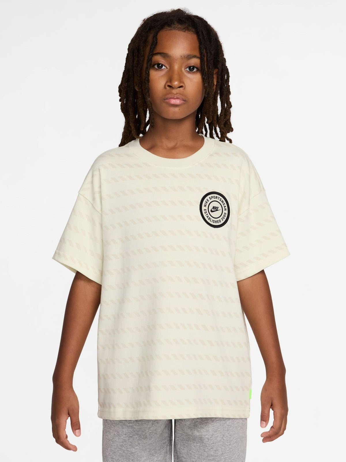 Dsiney Kidz - Nike Cream Sportswear T-Shirt image 1