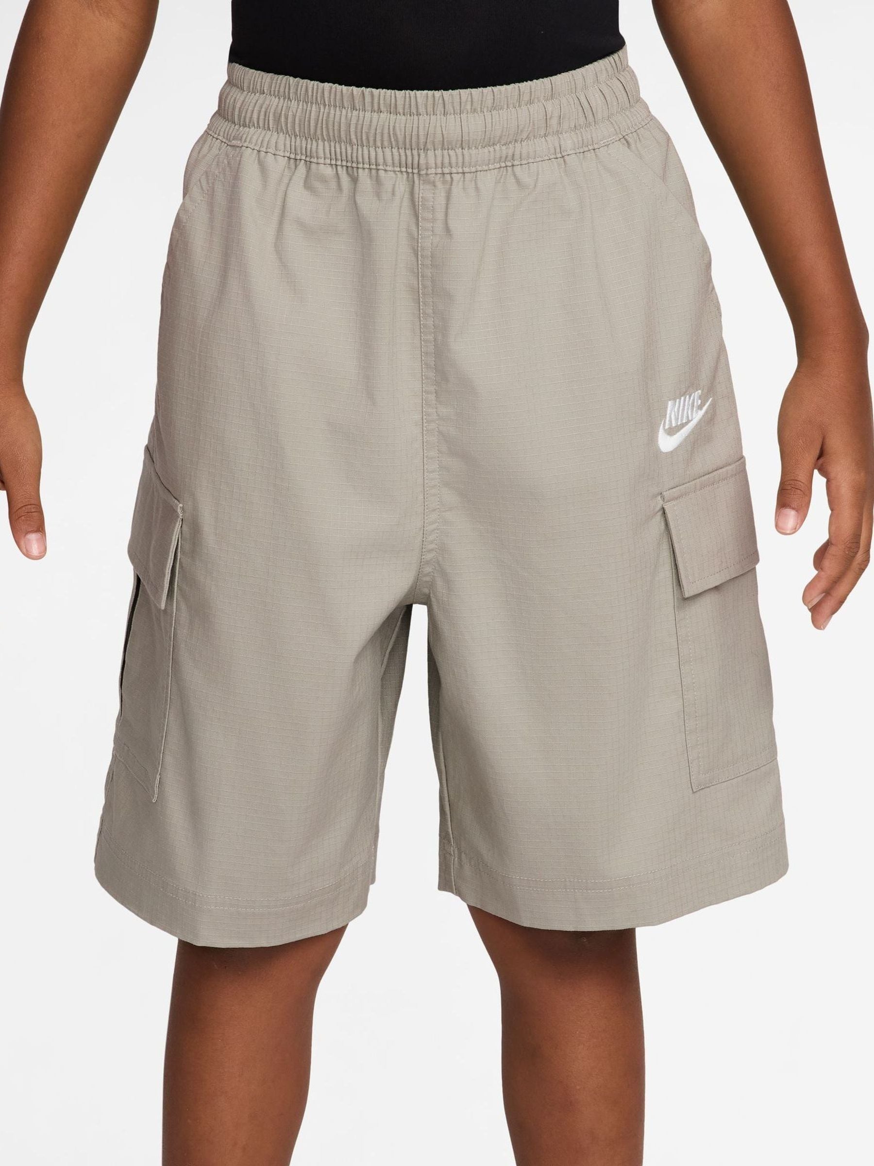 Dsiney Kidz - Nike Neutral Club Woven Cargo Shorts image 1
