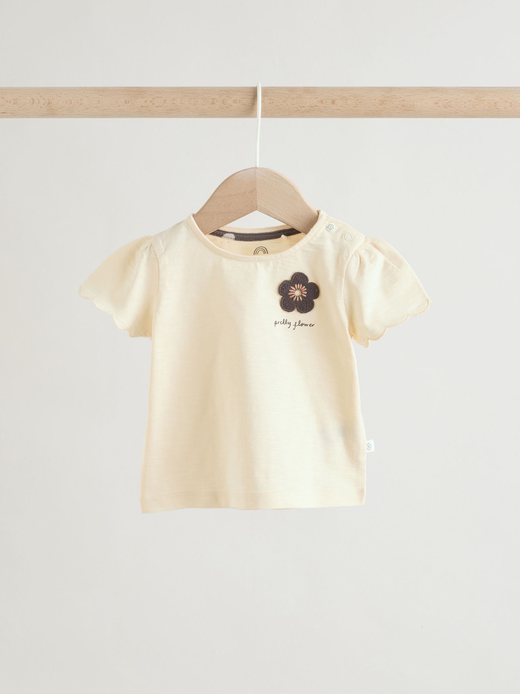 Black/White Flower Short Sleeve Baby Top And Wide Leg 2 Piece Set (0mths-2yrs) image 3