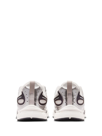 Nike Phantom Junior V5 Runner Trainers image 4