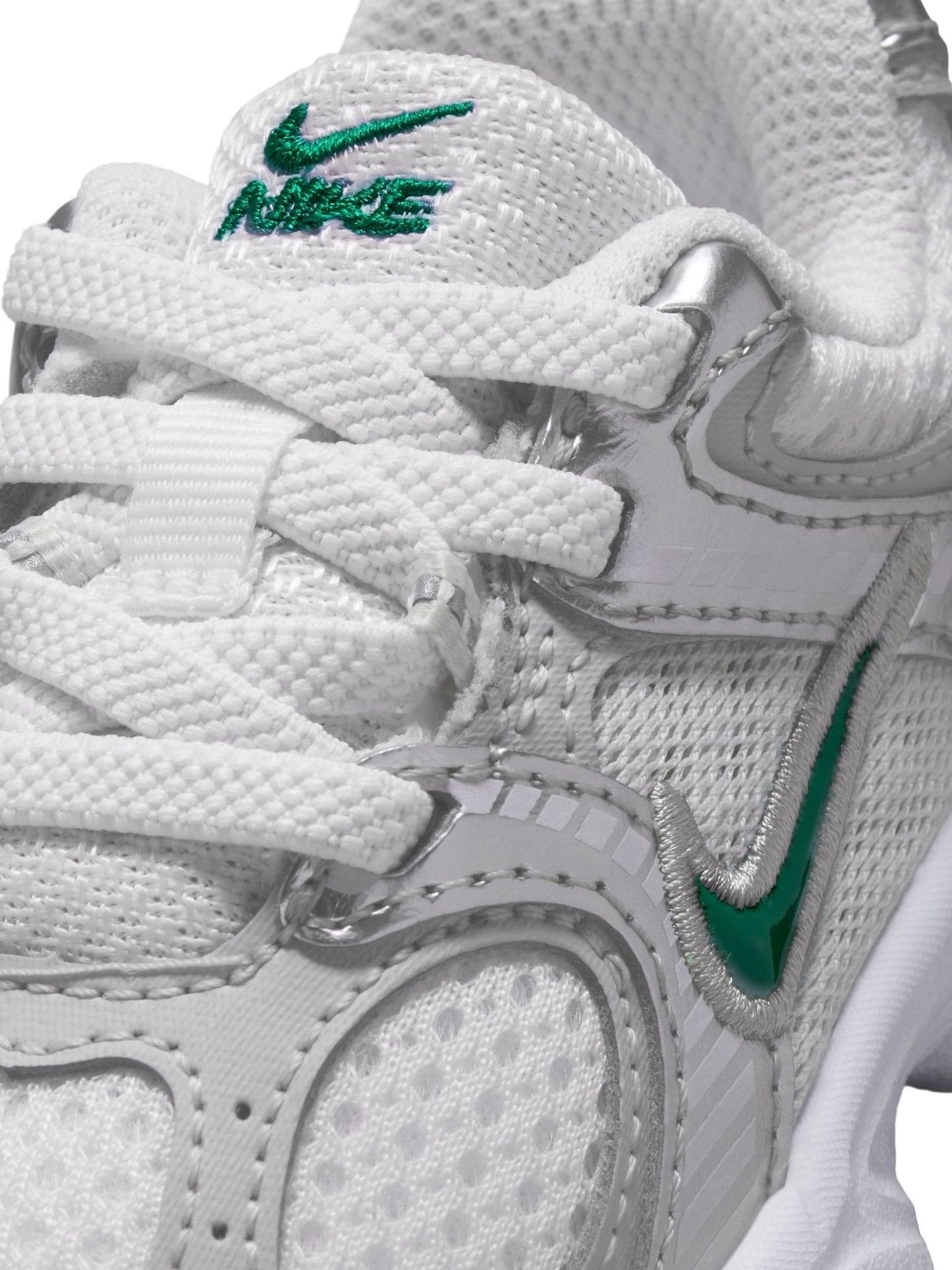 Nike White Infant V5 Runner Trainers image 6