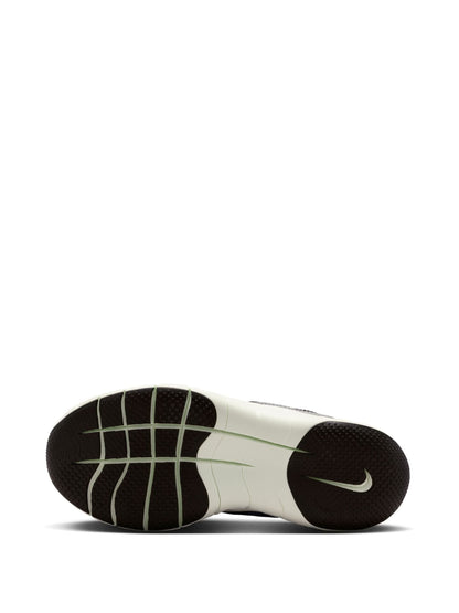 Nike Black/Green Youth Free Ride Trainers image 5