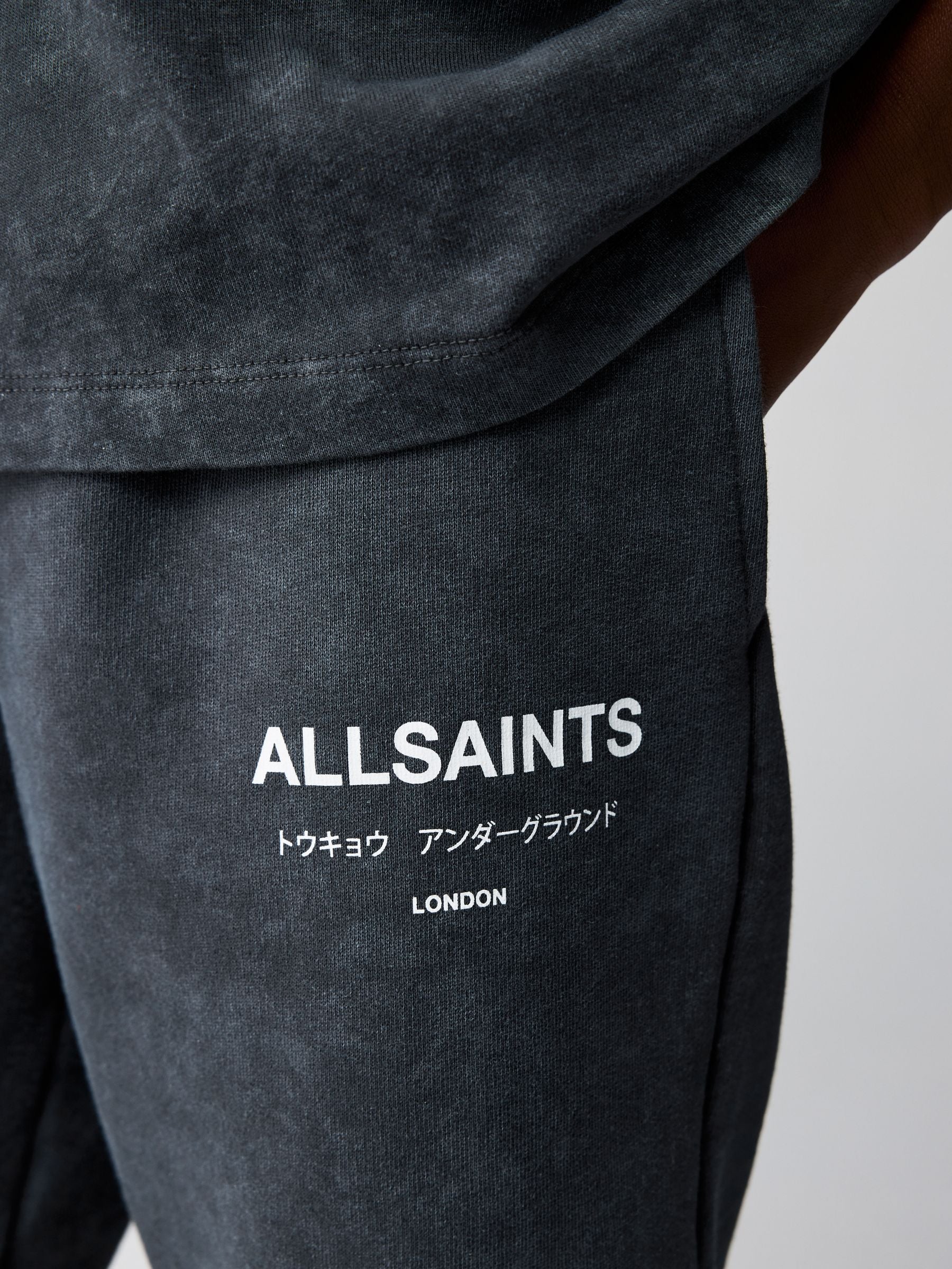 Dsiney Kidz - smALLSAINTS Washed Charcoal Grey Underground T-Shirt and Sweat Shorts Set image 10