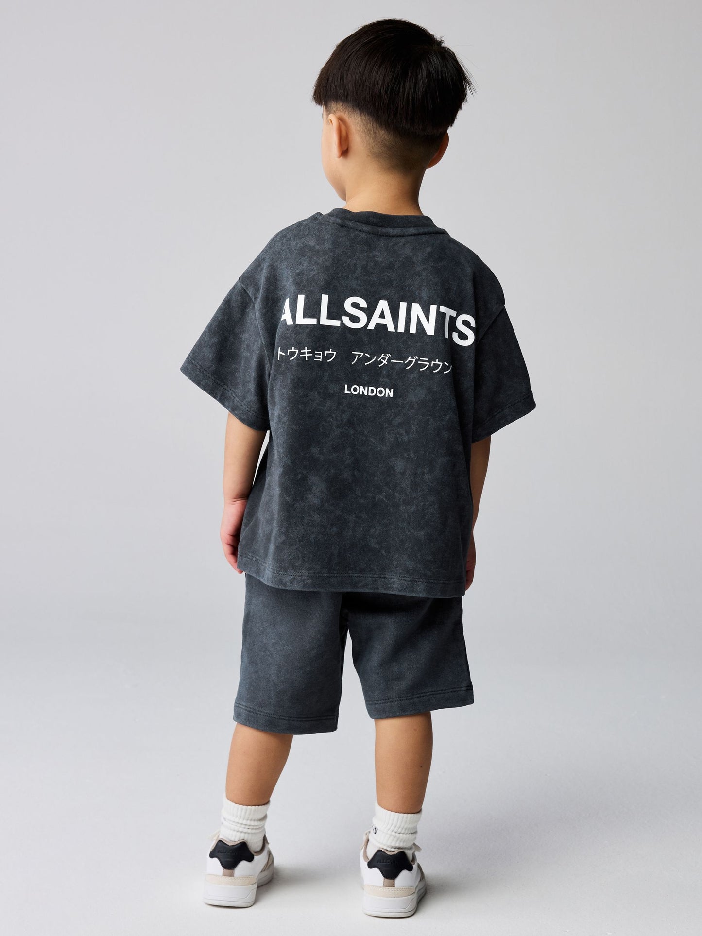 Dsiney Kidz - smALLSAINTS Washed Charcoal Grey Underground T-Shirt and Sweat Shorts Set image 7