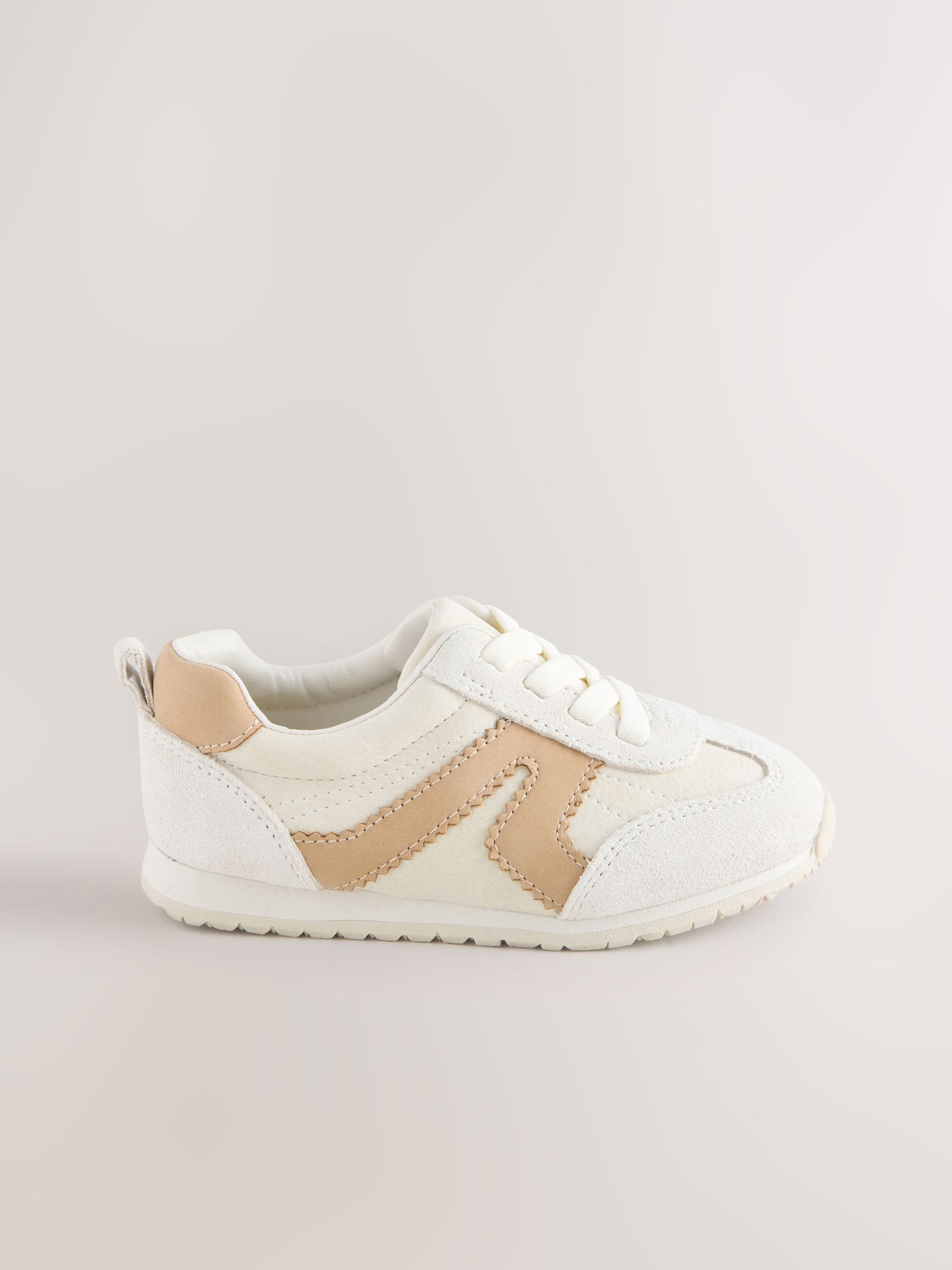 Neutral Standard Fit (F) Elastic Lace Trainers image 4