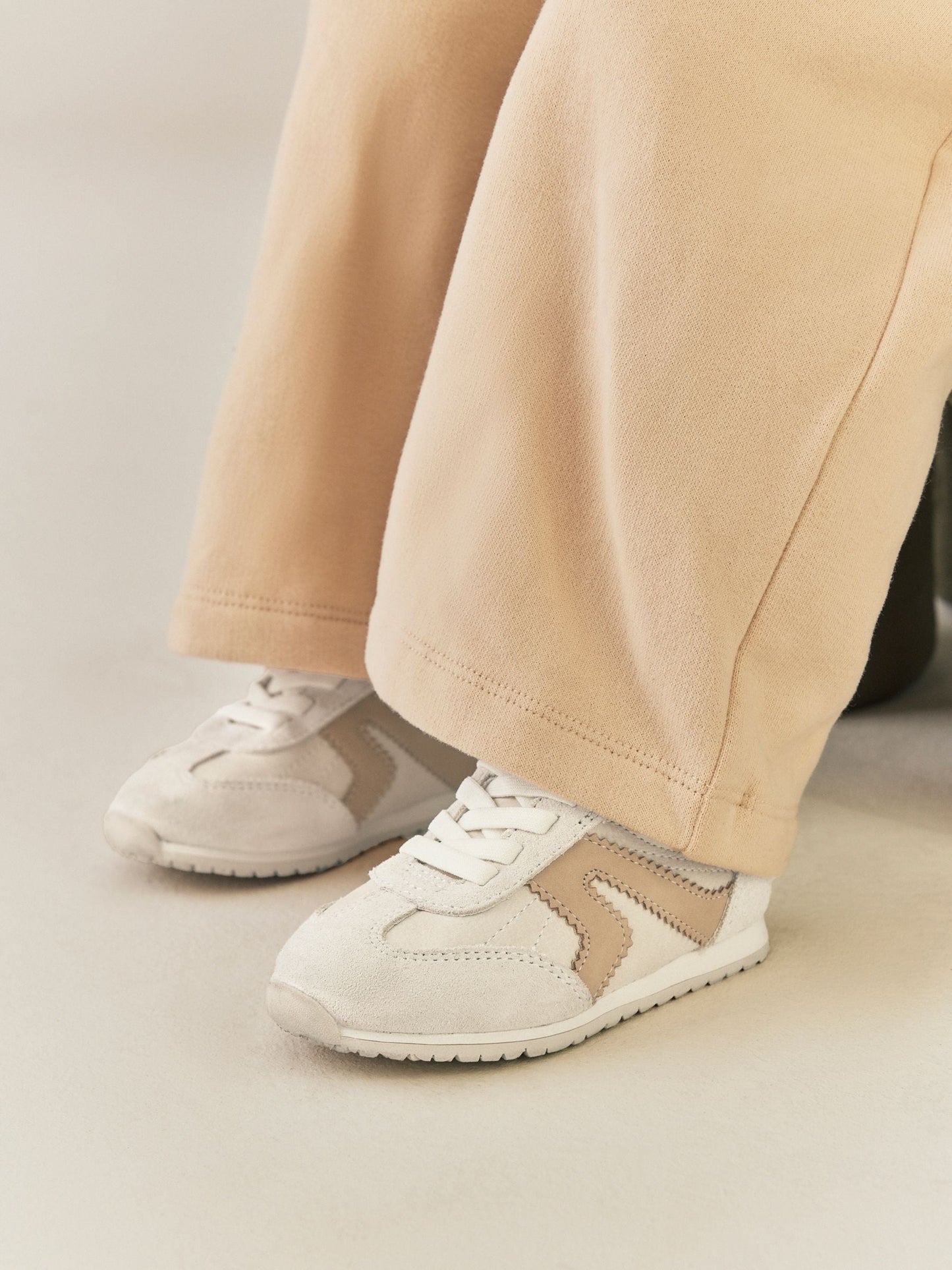 Neutral Standard Fit (F) Elastic Lace Trainers image 1