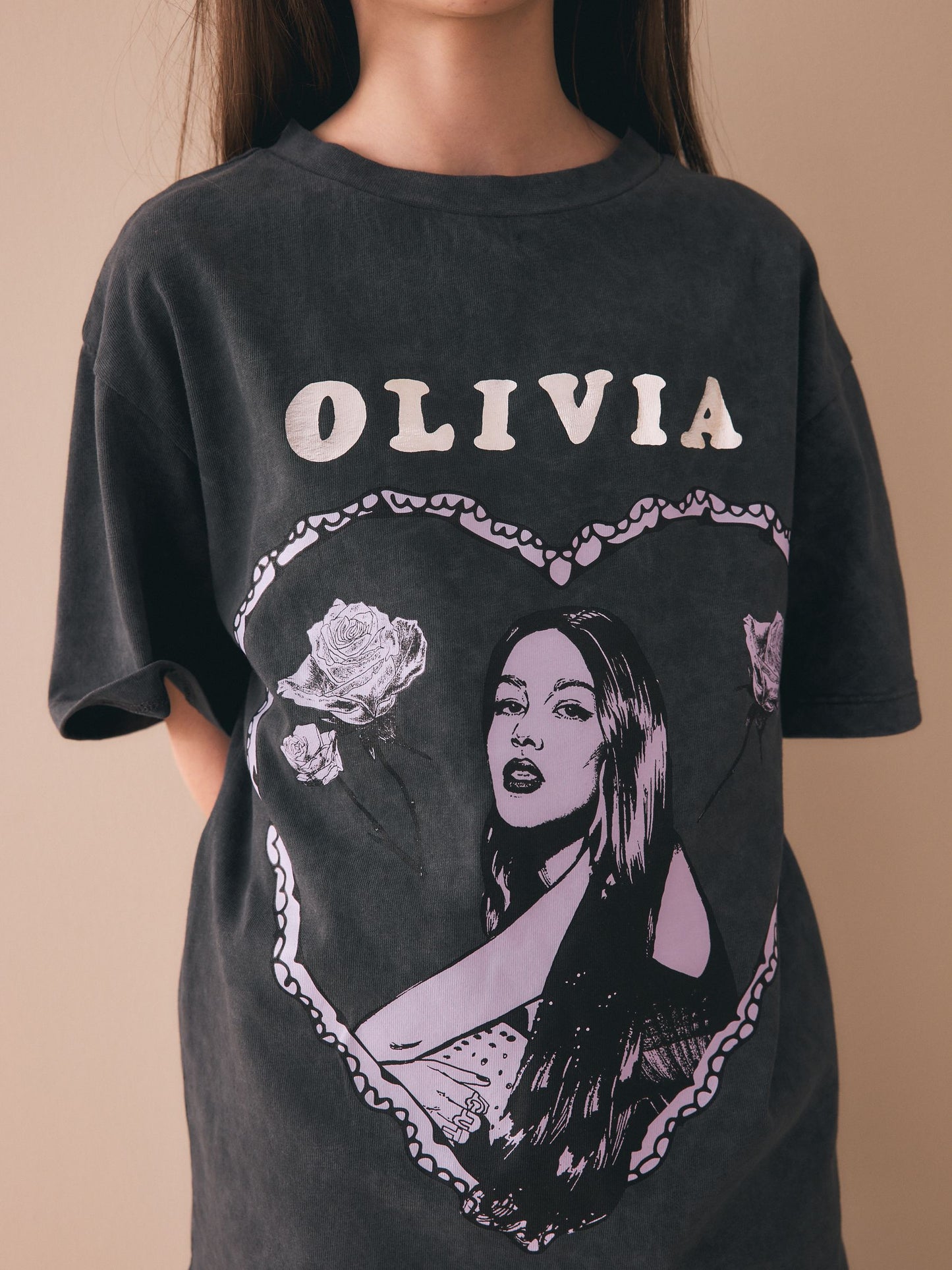 Dsiney Kidz - Grey Olivia Rodrigo Oversized T-Shirt (3-16yrs) image 4