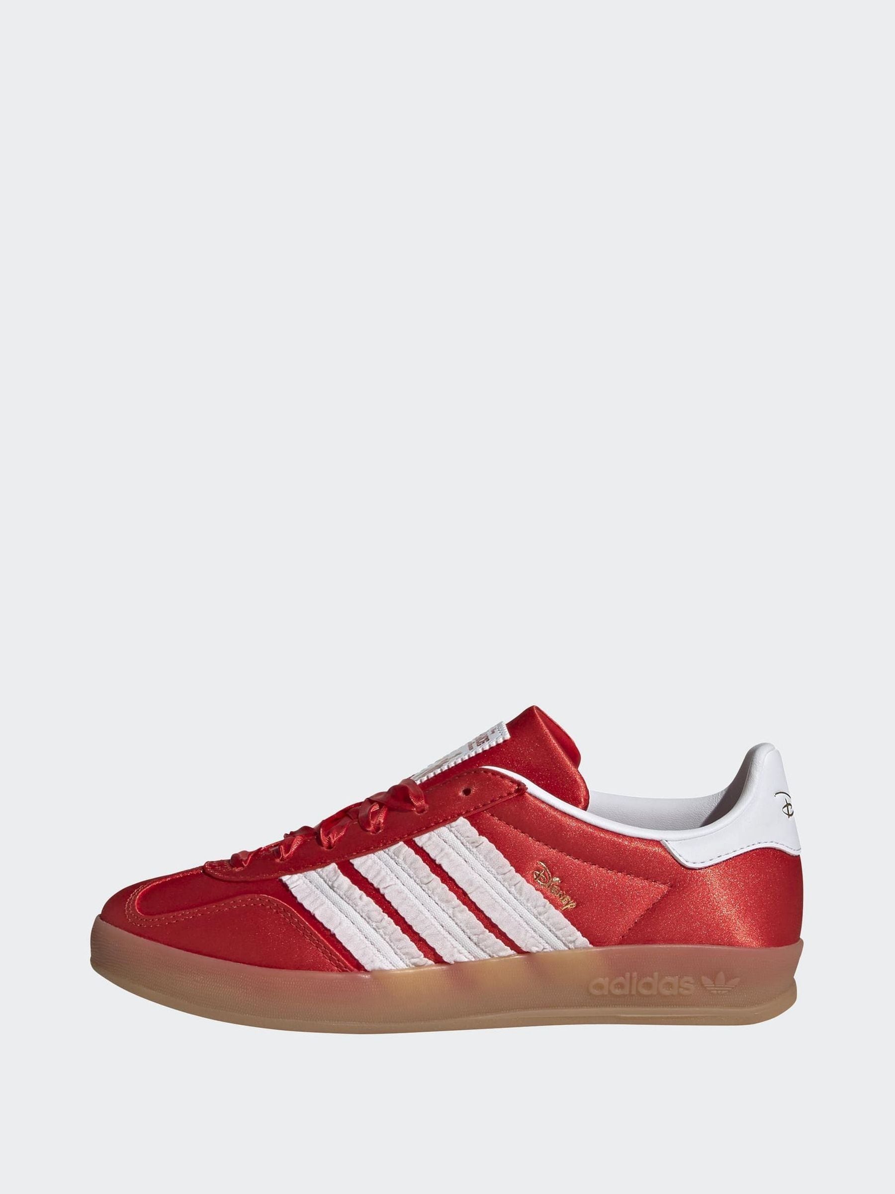 Dsiney Kidz - adidas Originals Red/White Disney Gazelle Indoor Junior Trainers image 2
