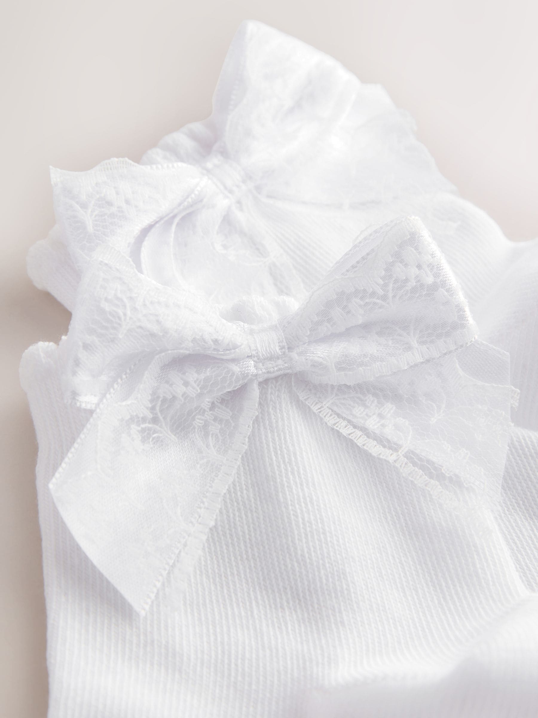 White Cotton Rich Lace Bow Mid Ankle Socks 2 Pack image 2