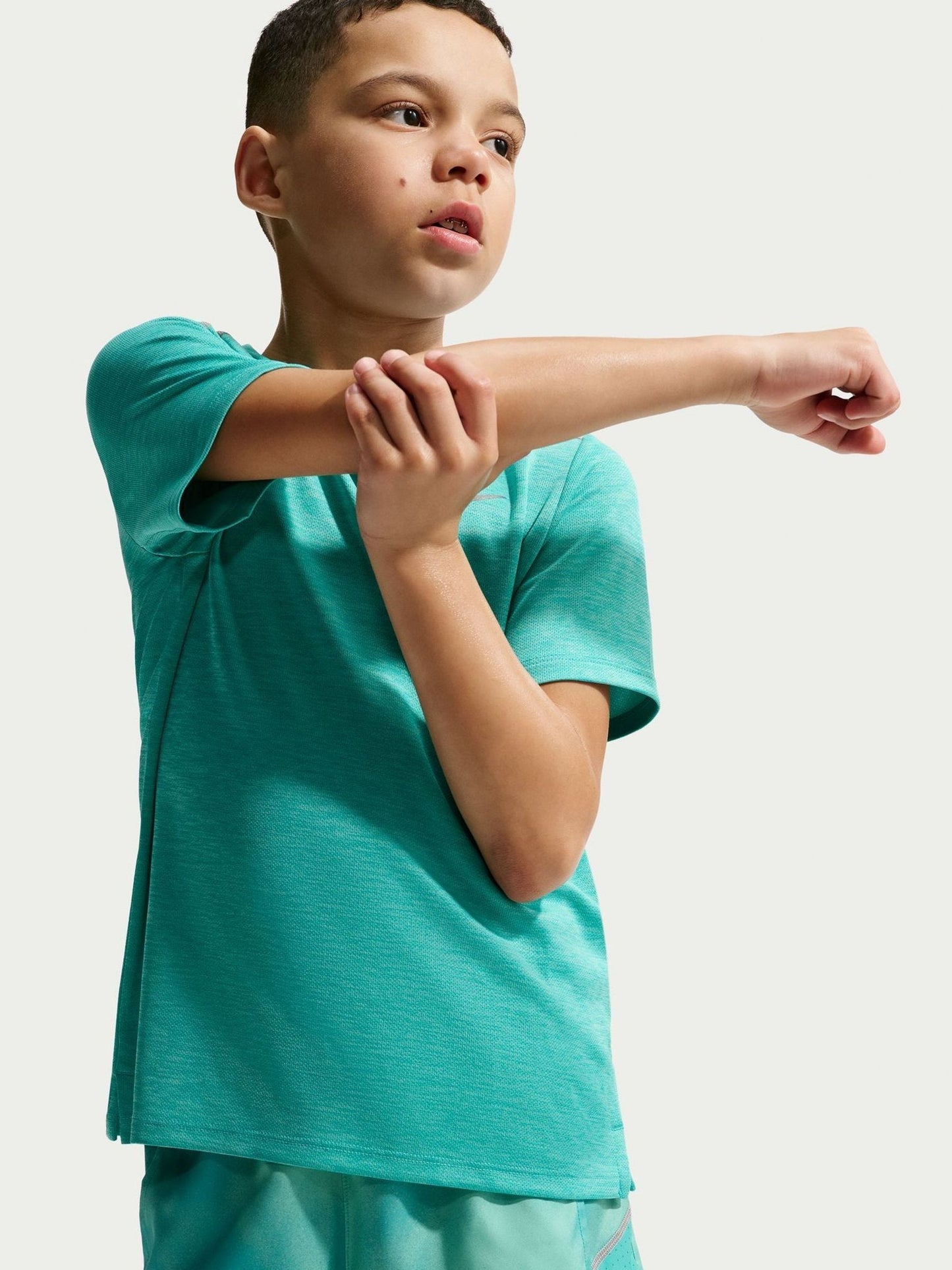Dsiney Kidz - Nike Green Dri-FIT Miler Printed Shorts image 5