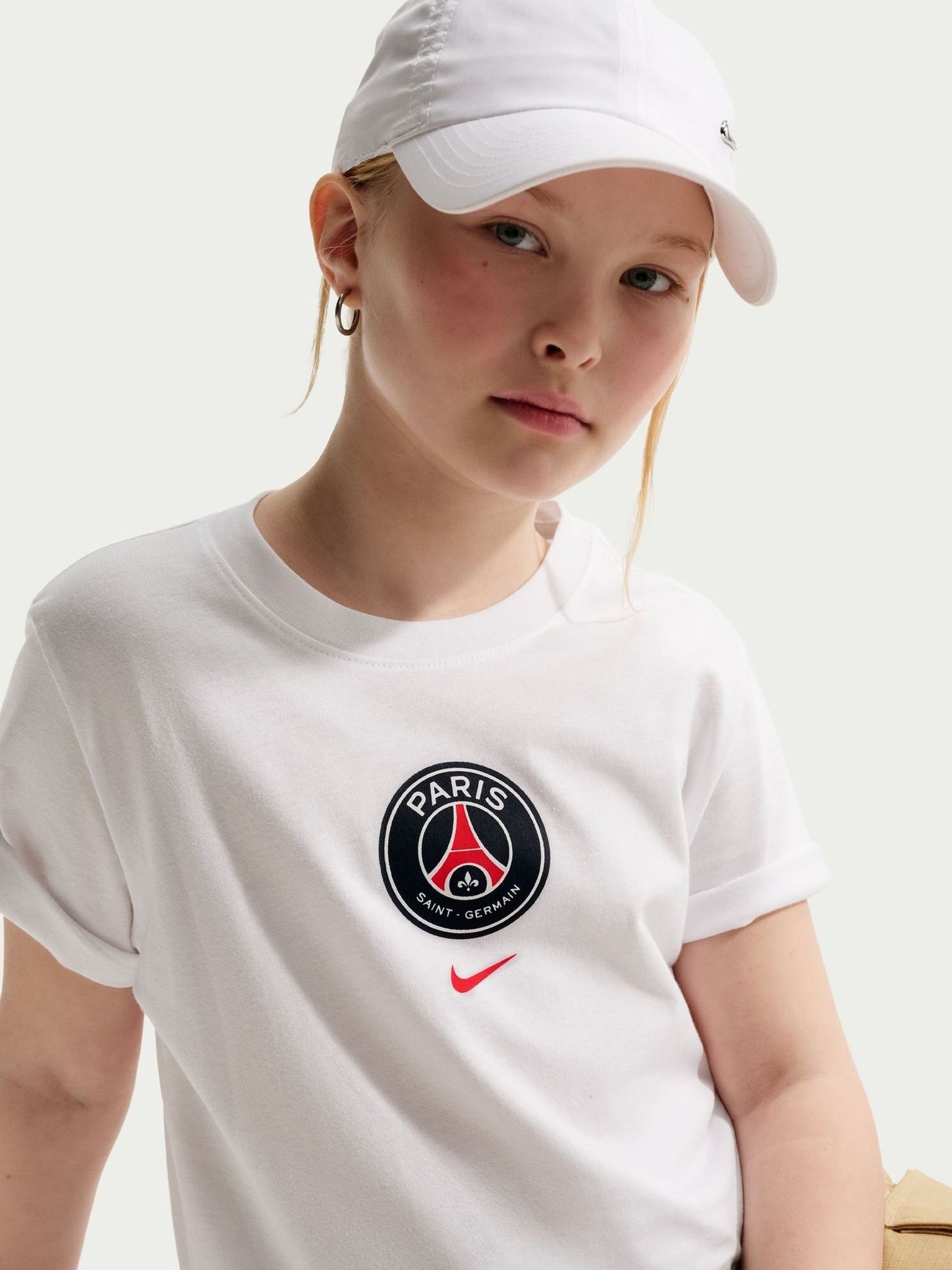 Dsiney Kidz - Nike White Paris Saint-Germain Unisex Crest T-Shirt image 5