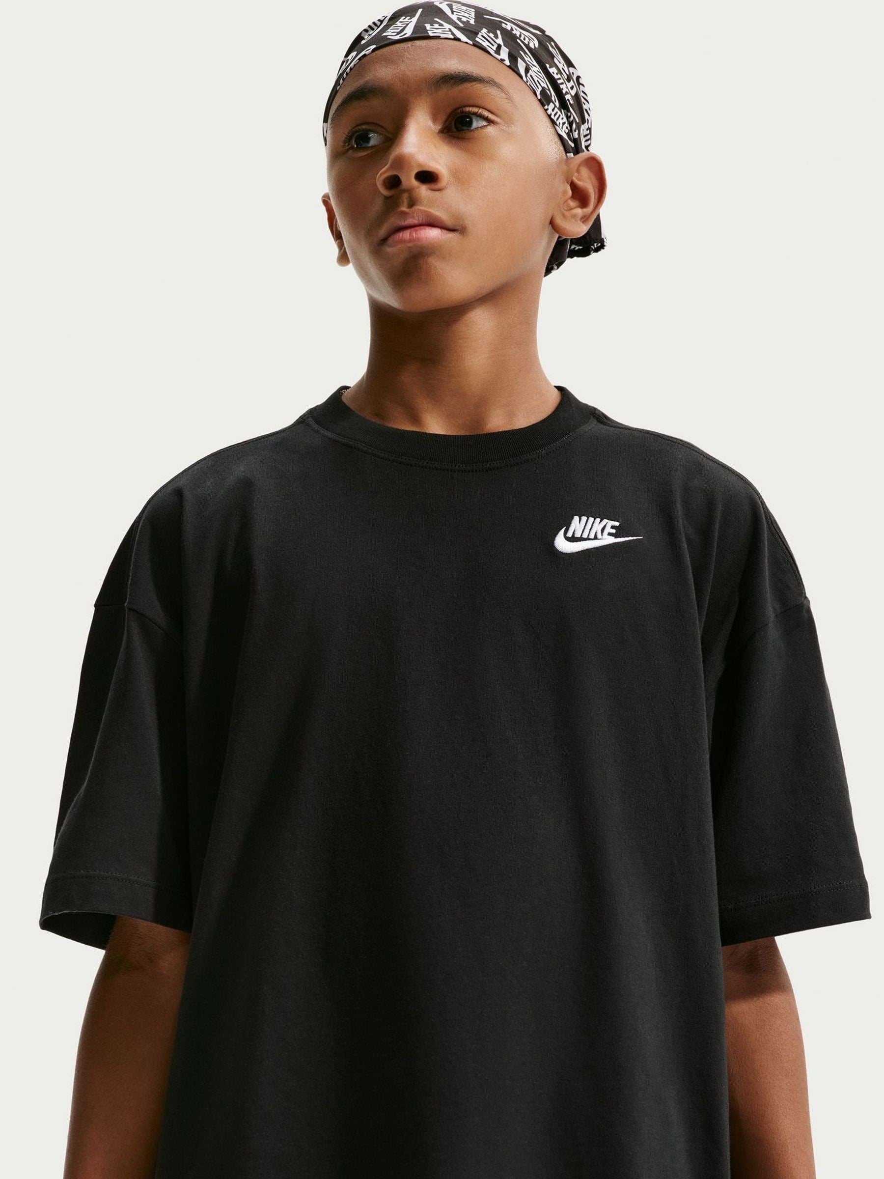 Dsiney Kidz - Nike Black Oversized Futura T-Shirt image 1