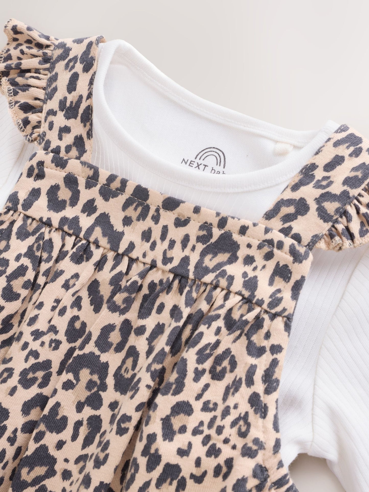 Leopard Print Baby Jersey Dungaree and Bodysuit 2 Piece Set (0mths-2yrs) image 5