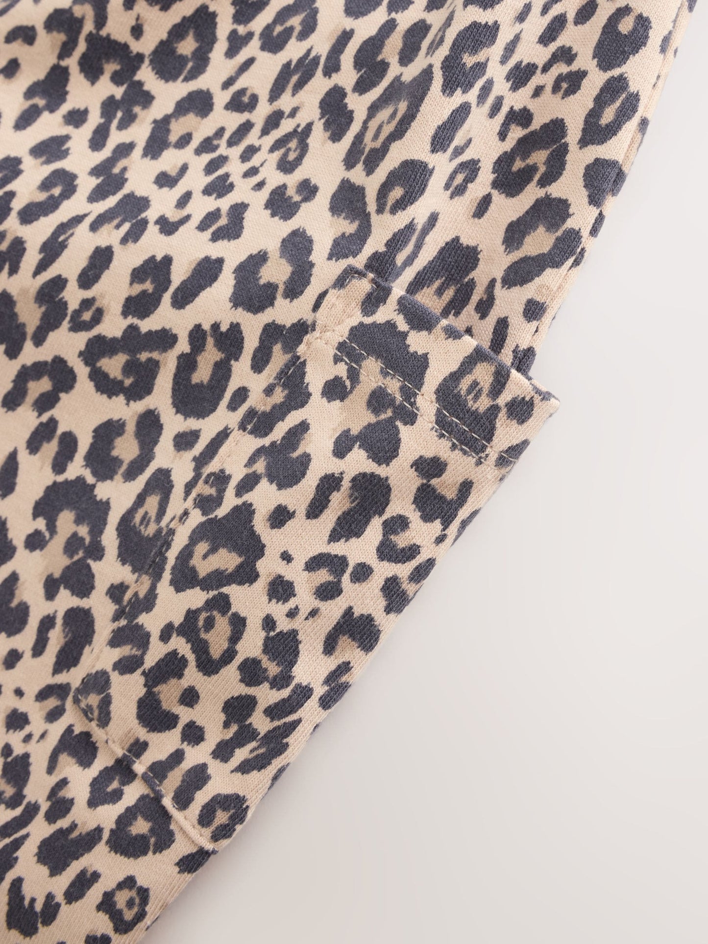 Leopard Print Baby Jersey Dungaree and Bodysuit 2 Piece Set (0mths-2yrs) image 6