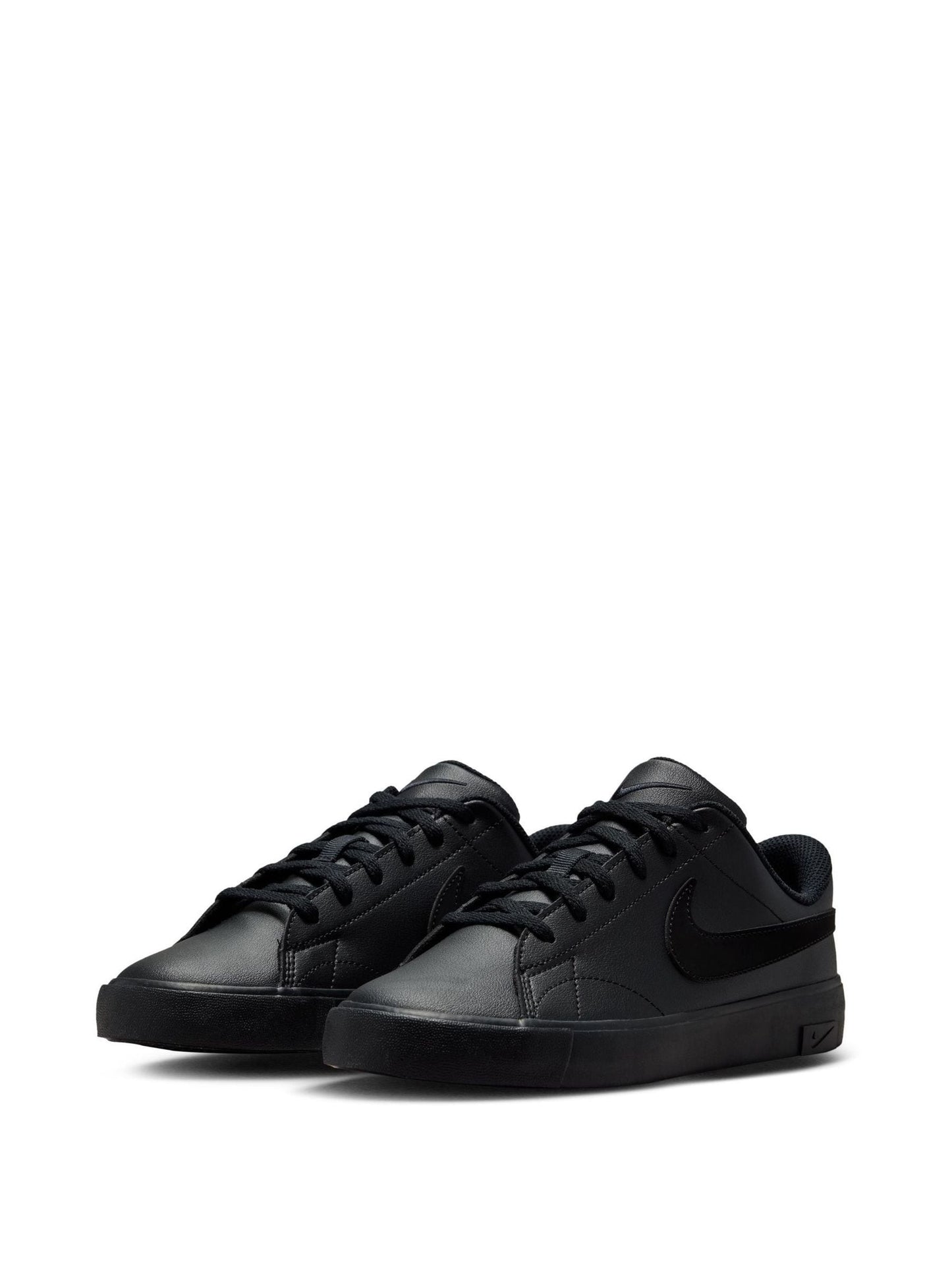 Nike Black Youth Tennis Essential Trainers image 3