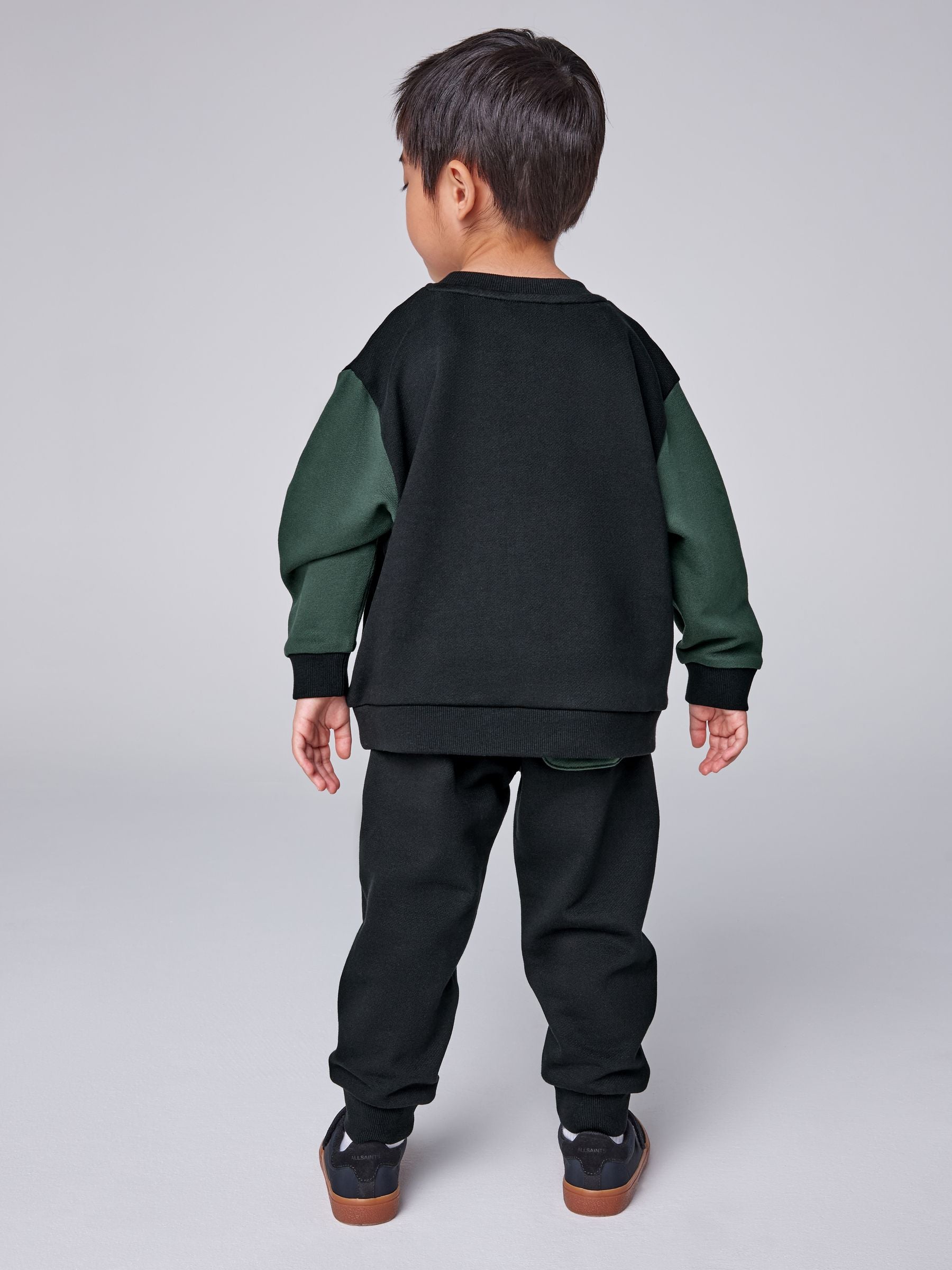Dsiney Kidz - smALLSAINTS Black/Green Underground Oversized Younger Sweatshirt and Joggers Set image 2