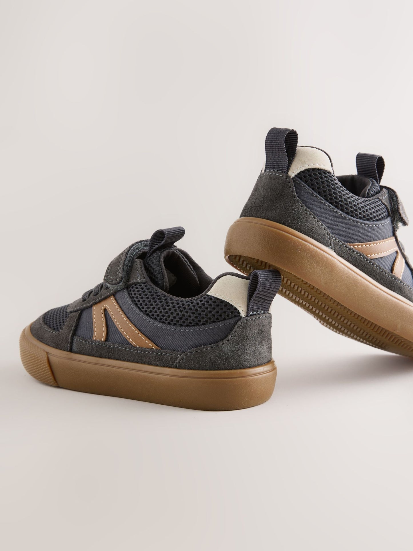 Charcoal Grey Standard Fit (F) Touch Fastening Elastic Lace Trainers image 4