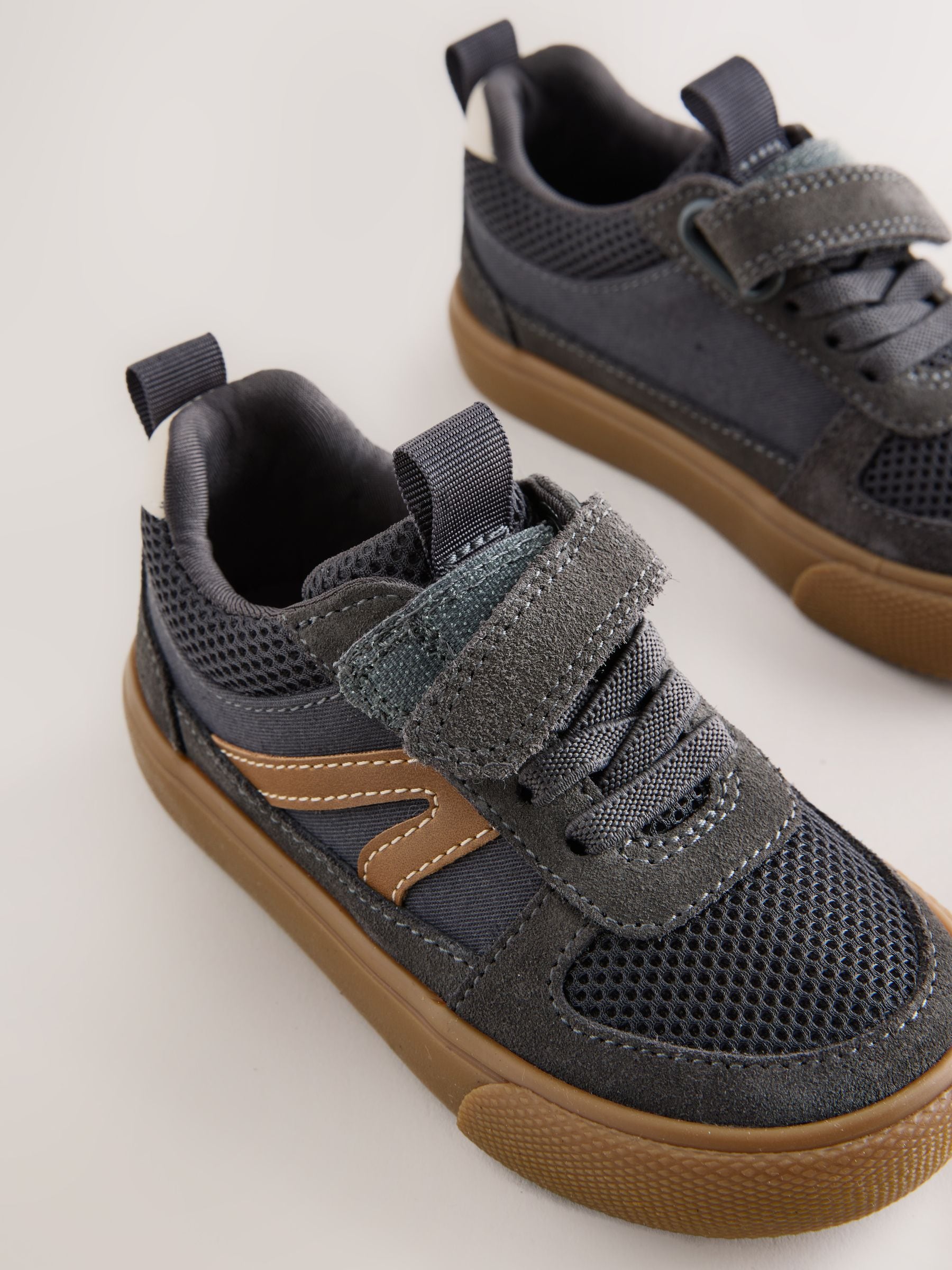 Charcoal Grey Standard Fit (F) Touch Fastening Elastic Lace Trainers image 5