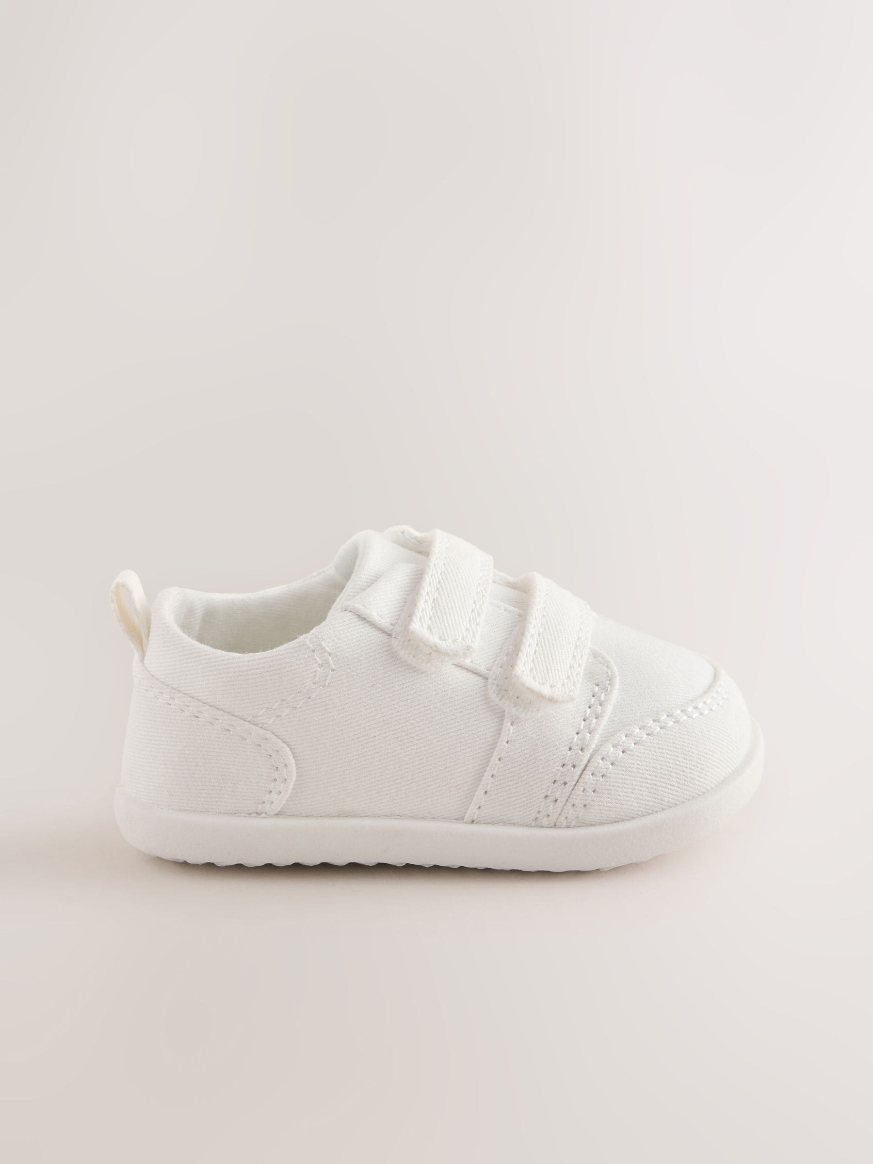 White Touch Fastening Baby Crawler Trainers (0-2mths) image 2