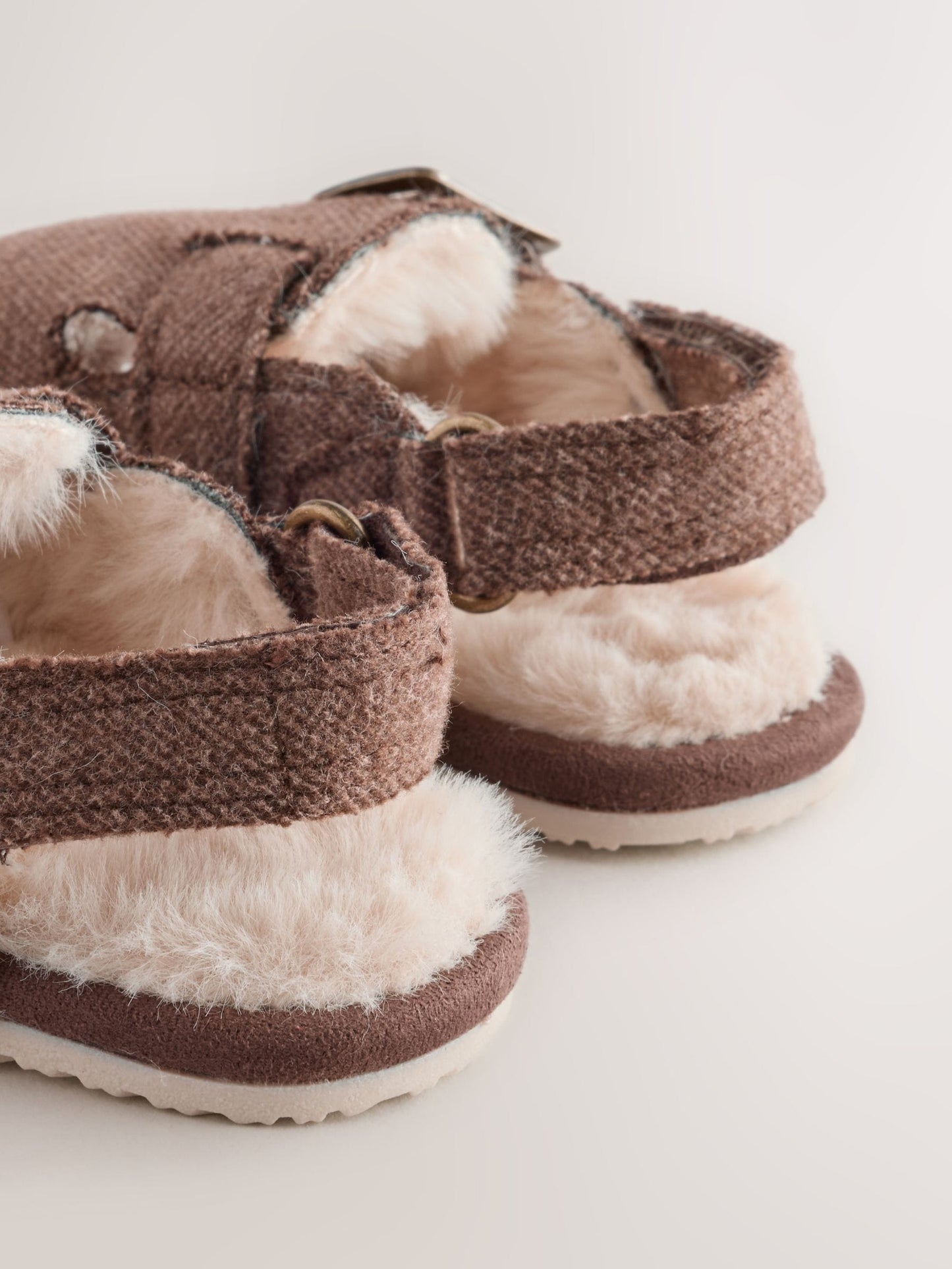 Chocolate Brown Baby Touch Fastening Fur lined Clog (0-2mths) image 4