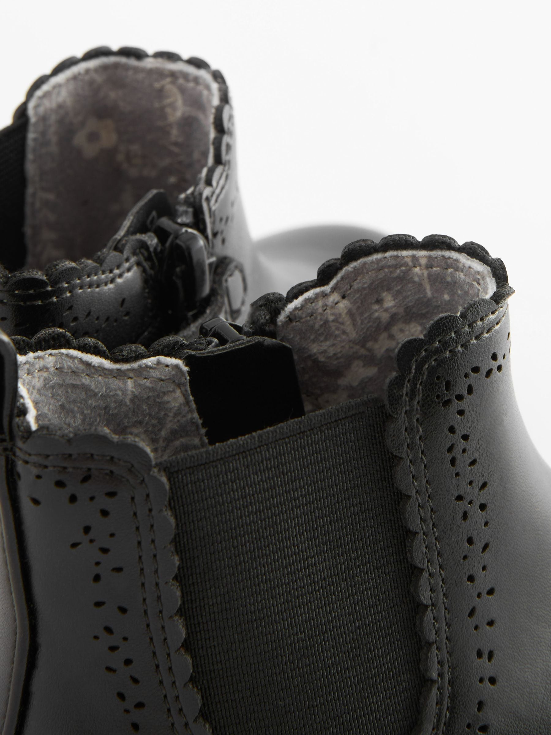Black Wide Fit (G) Chelsea Ankle Boots image 4