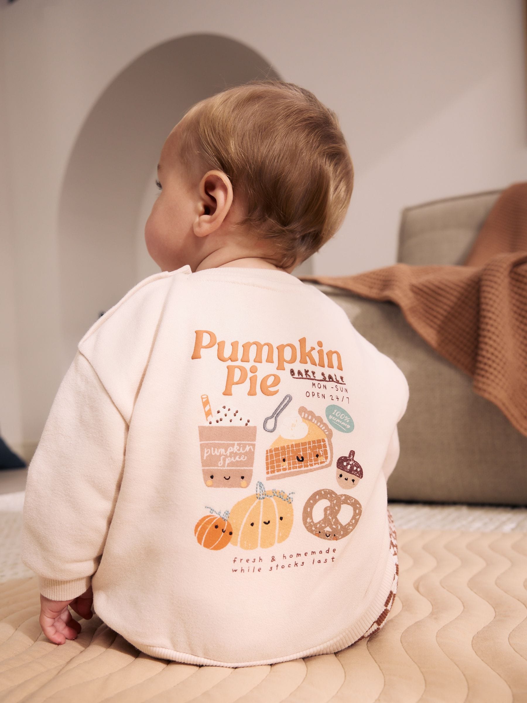 Neutral Pumpkin Slogan Sweat and Legging Baby Set (0mths-2yrs) image 3
