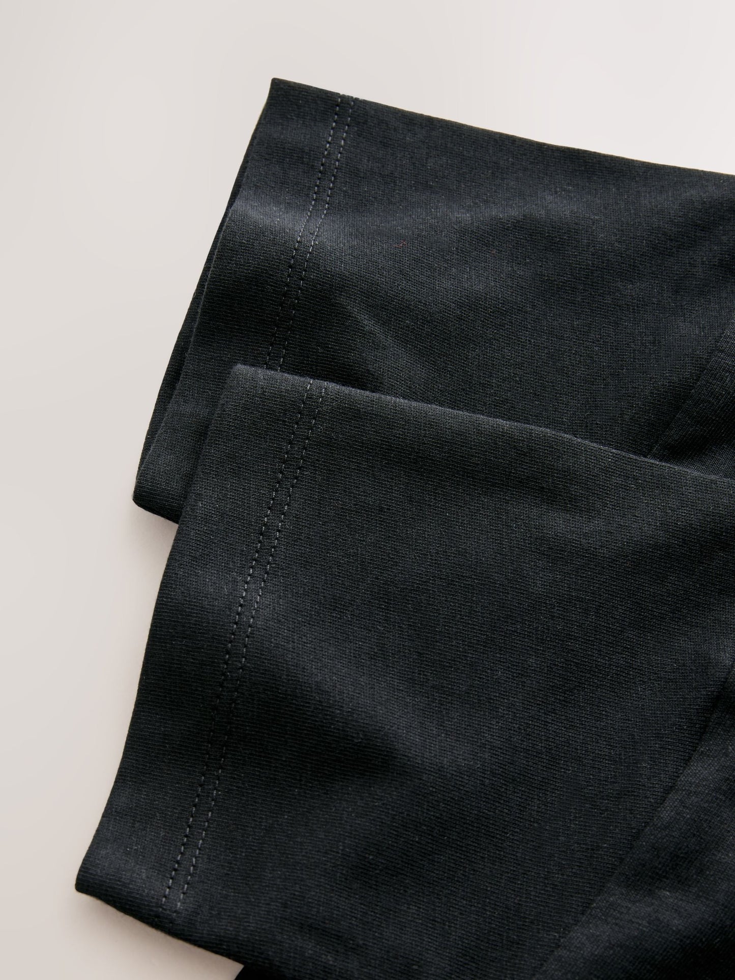 Dsiney Kidz - Black Short Sleeve Plain T-Shirts 2 Pack (3mths-7yrs) image 4