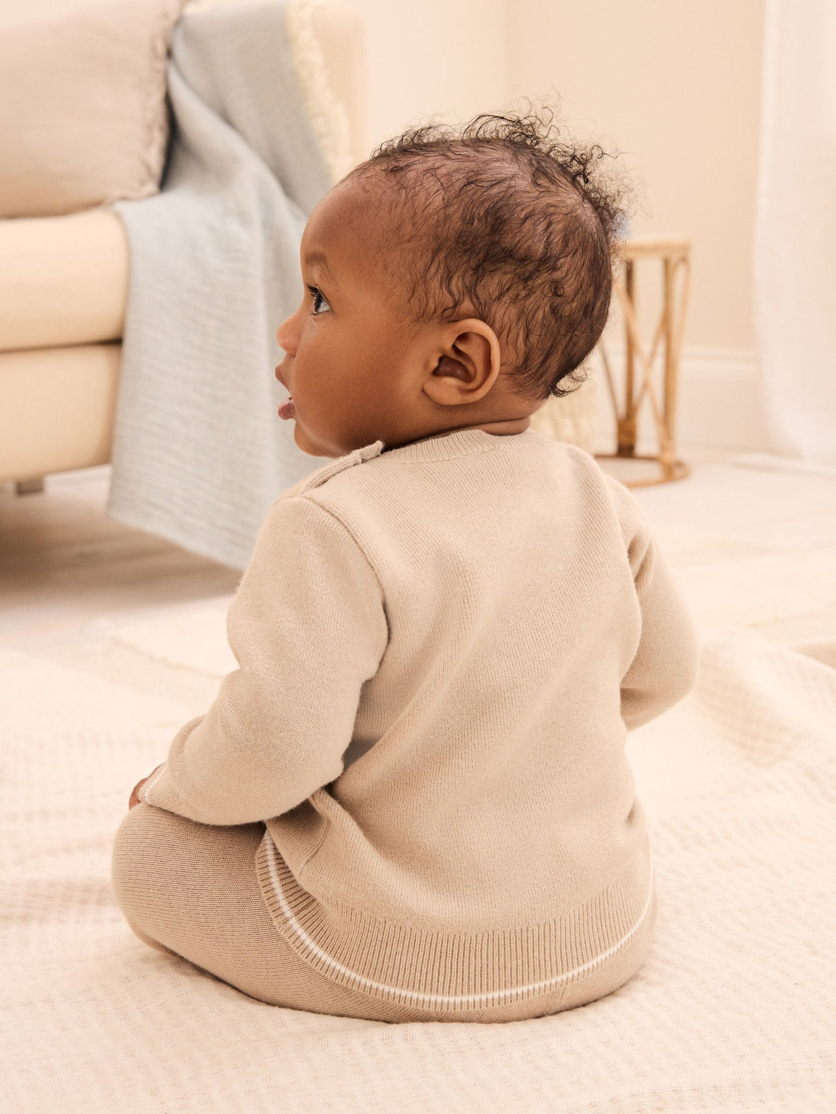 Dsiney Kidz - Baker by Ted Baker Neutral Knit Knitted Top and Joggers Set image 3