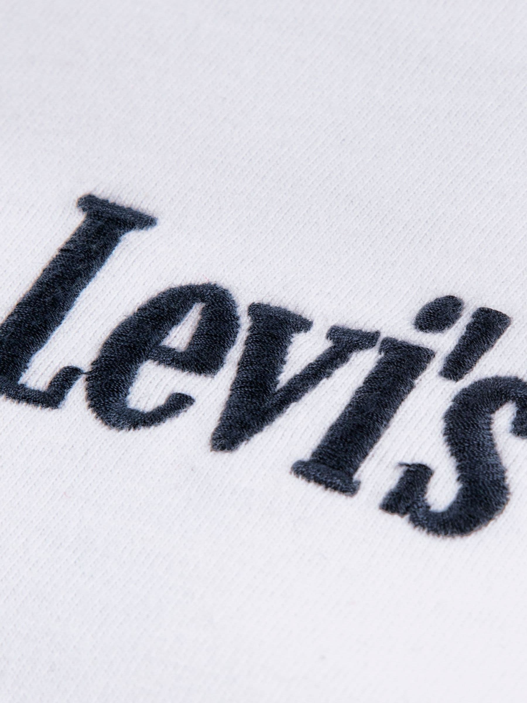 Levi's White Classic Clean Short Sleeve T-Shirt image 3