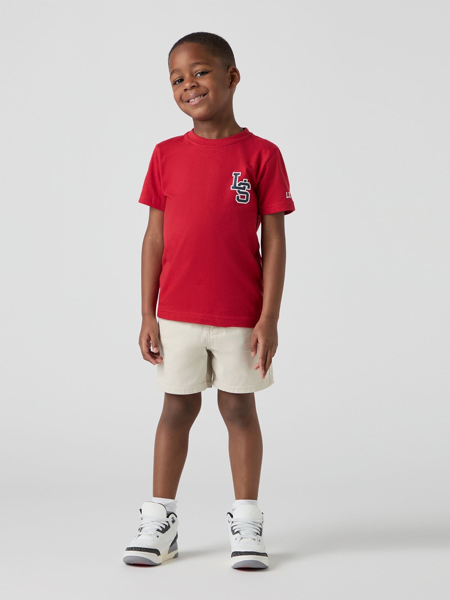 Dsiney Kidz - Levi's® Natural Authentic Chino Shorts image 6