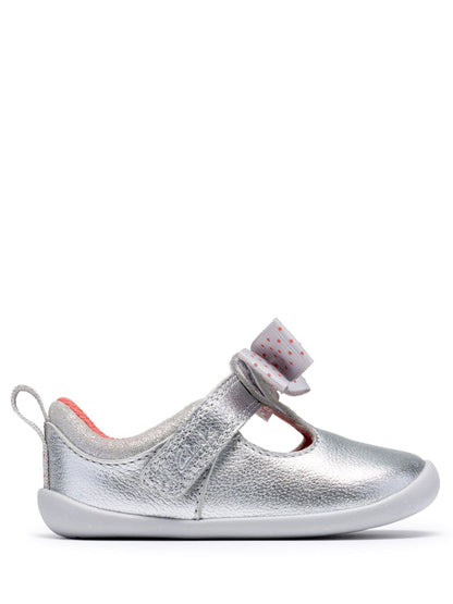 Dsiney Kidz - Clarks Silver Roamer Trim Silver First Steps Shoes image 1