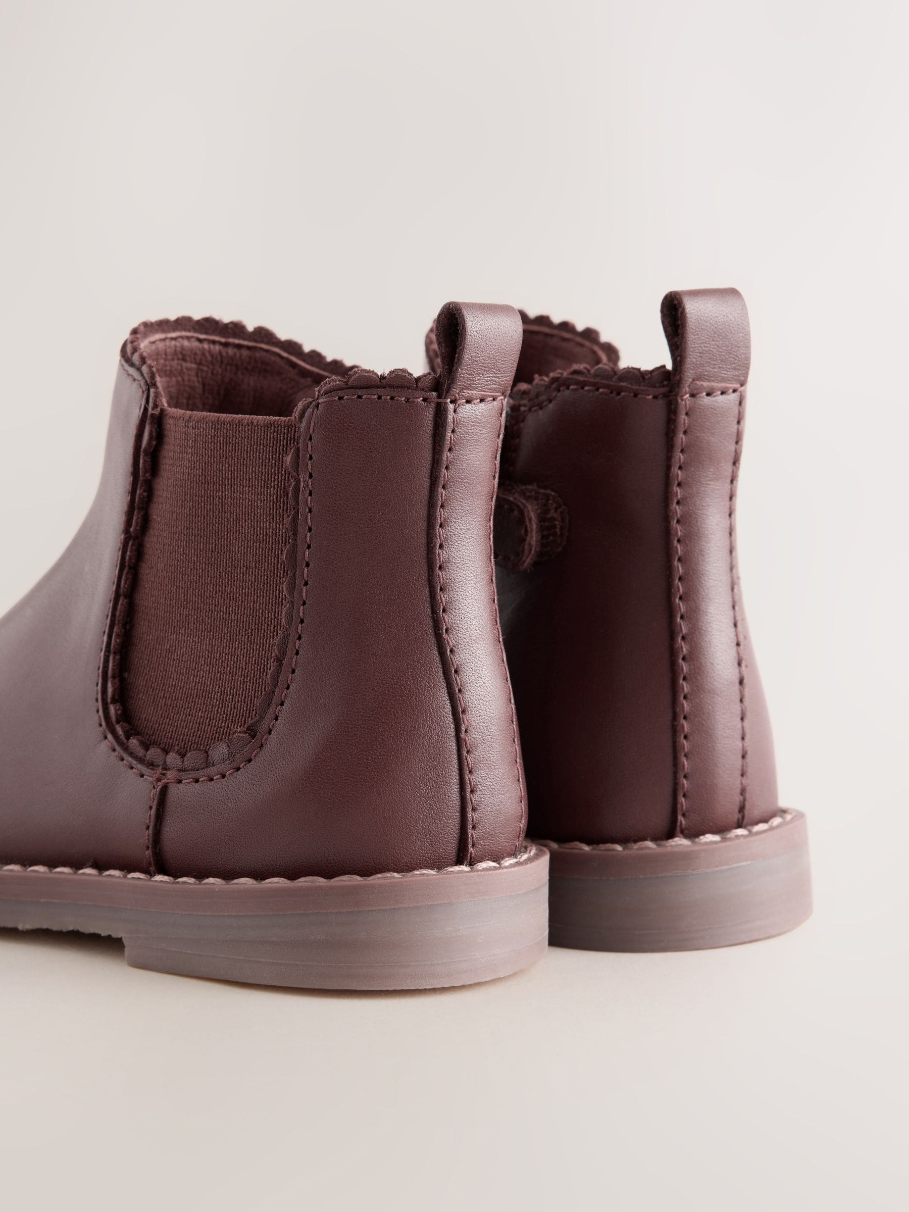 Tan Brown Leather Chelsea Ankle Boots image 4
