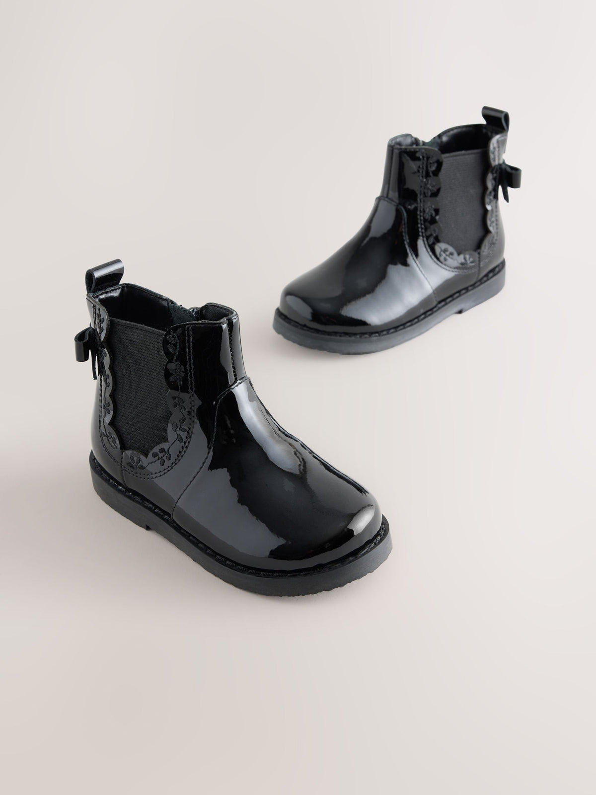 Dsiney Kidz - Black Bow Detail Chelsea Ankle Boots image 1