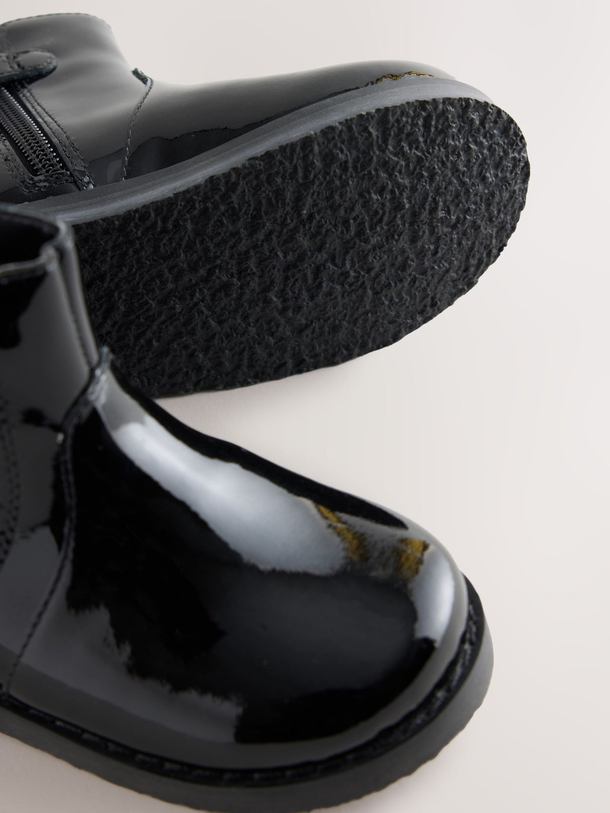 Dsiney Kidz - Black Bow Detail Chelsea Ankle Boots image 5