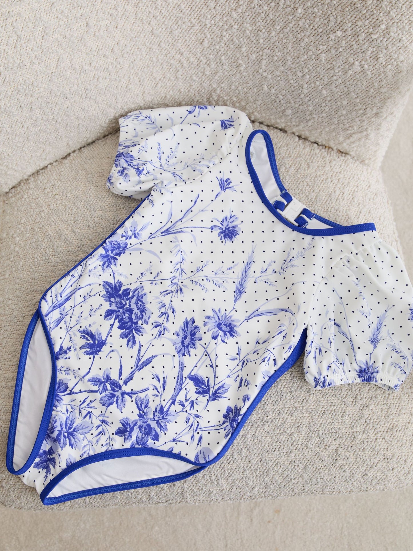 Reiss Blue Print Clemmie 3-9 yrs Floral Print Puff Sleeve Swimsuit image 2