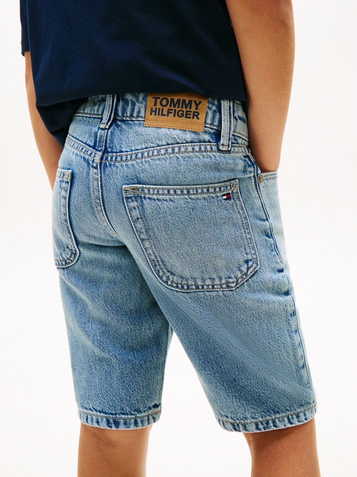 Dsiney Kidz - Tommy Hilfiger Blue Faded Regular Straight Leg Denim Shorts image 4