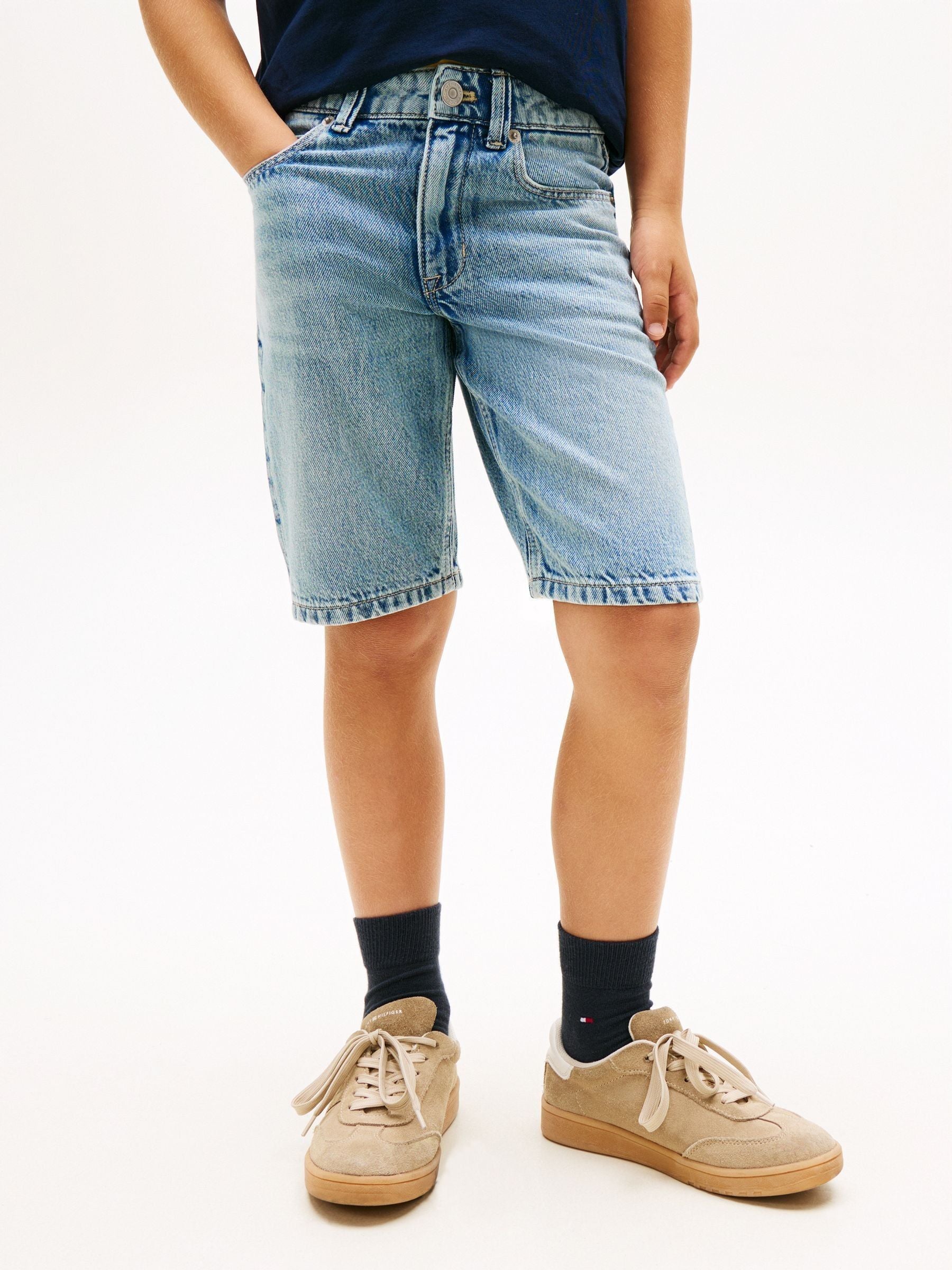 Dsiney Kidz - Tommy Hilfiger Blue Faded Regular Straight Leg Denim Shorts image 1