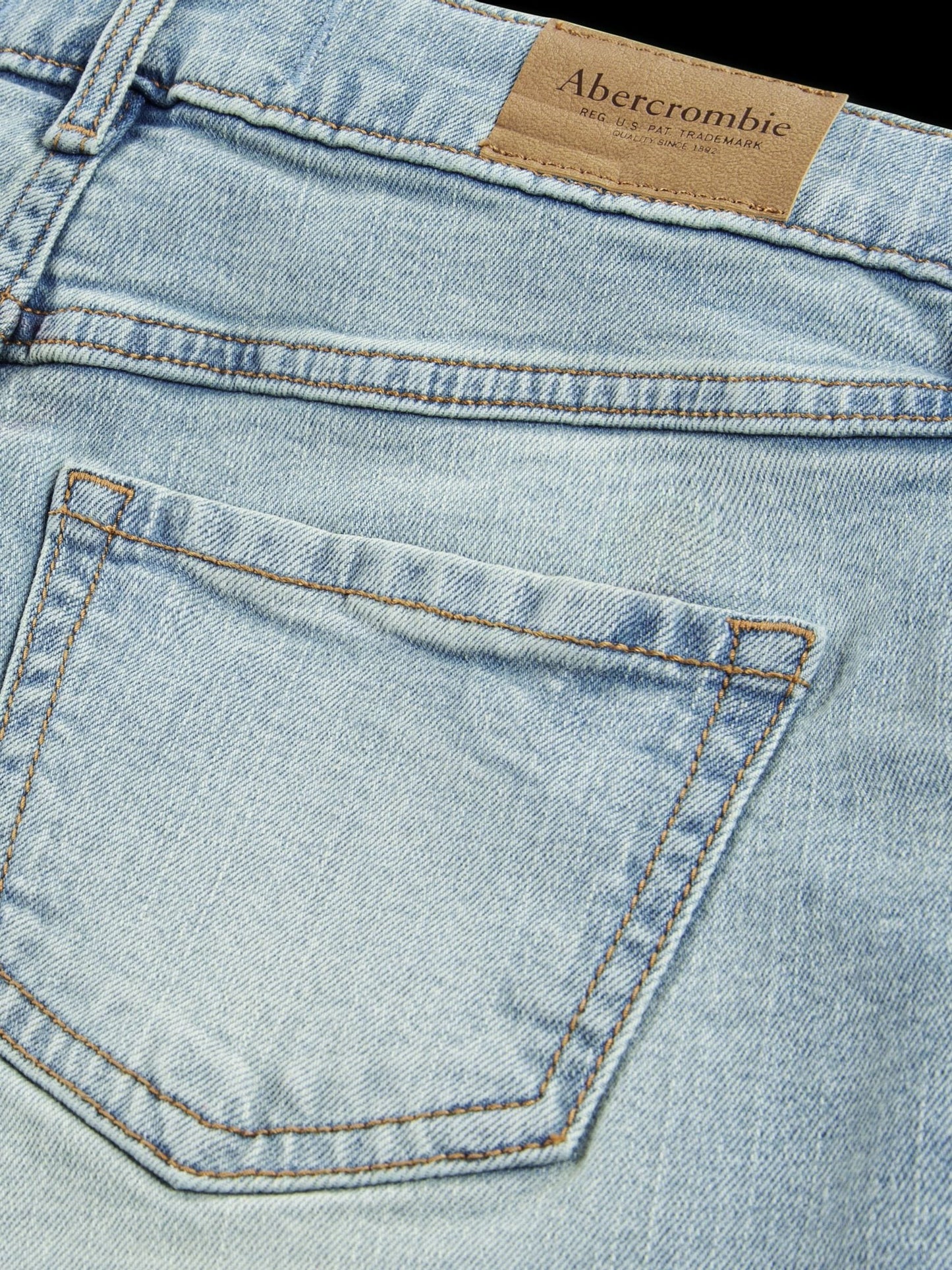 Dsiney Kidz - Abercrombie & Fitch Blue High Rise Relaxed Denim Shorts image 4