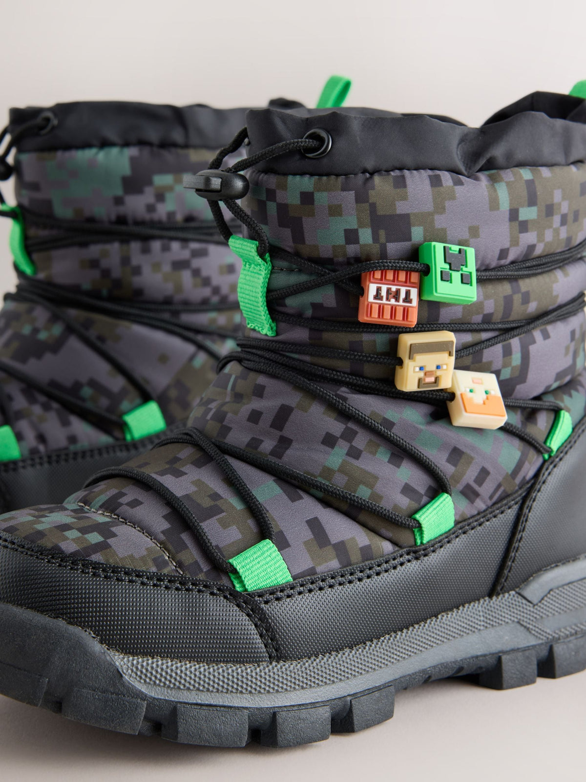 Khaki/Black Minecraft Snow Boots - image 8