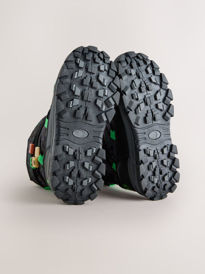 Khaki/Black Minecraft Snow Boots - image 9