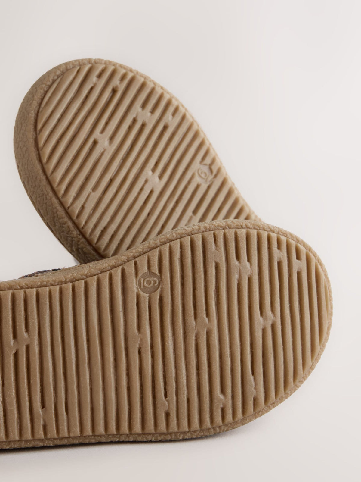 Dsiney Kidz - Brown Chelsea Boots image 5