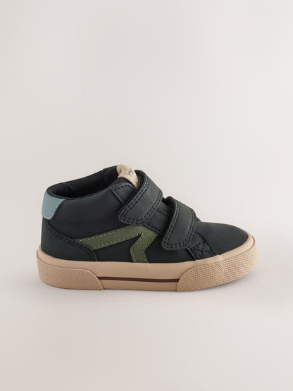 Black Wide Fit (G) Hi-Top Touch Fastening Trainers image 2