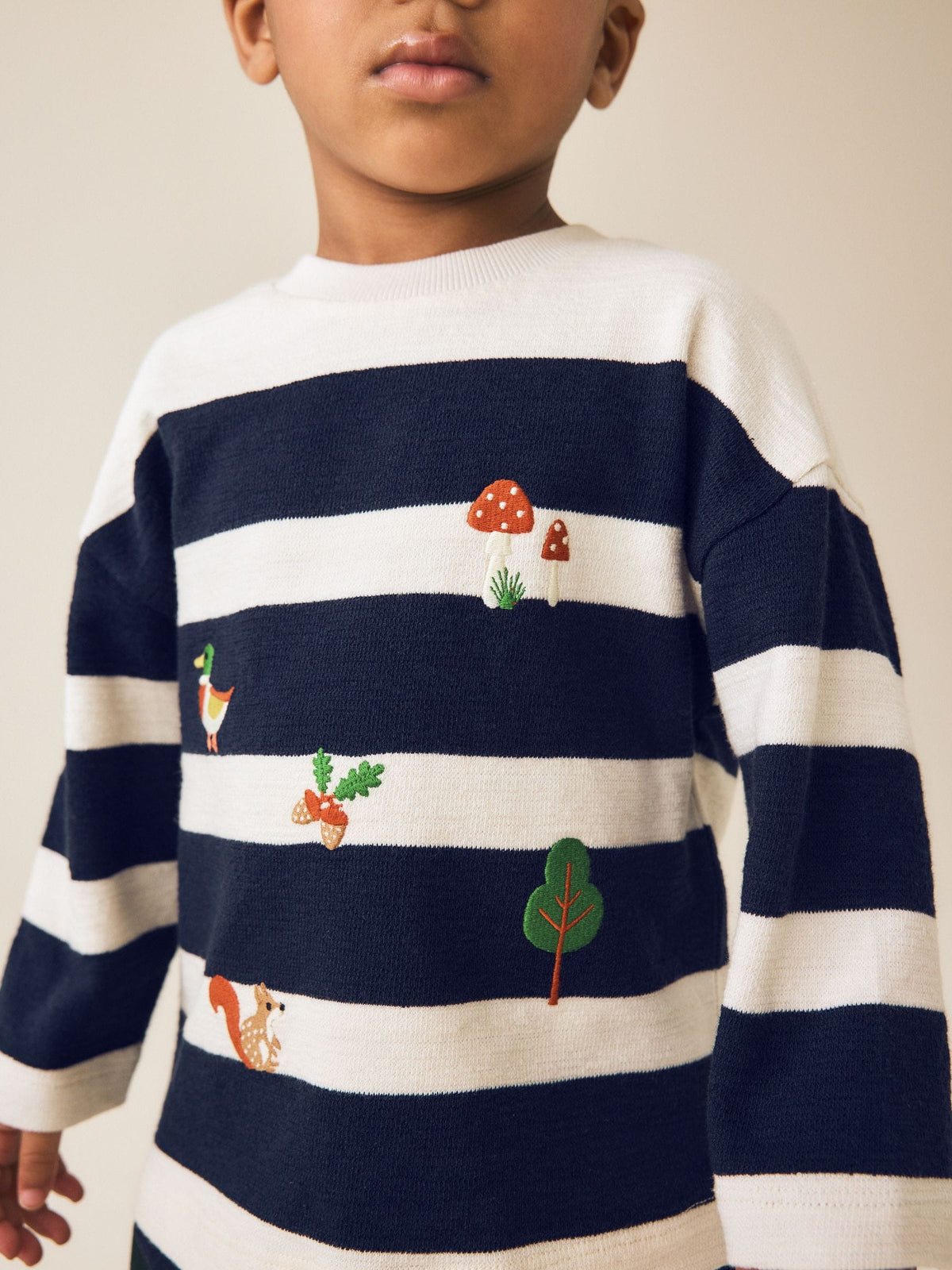Navy/White Woodland embroidered Long Sleeve Appliqué T-Shirt (3mths-7yrs) - image 3