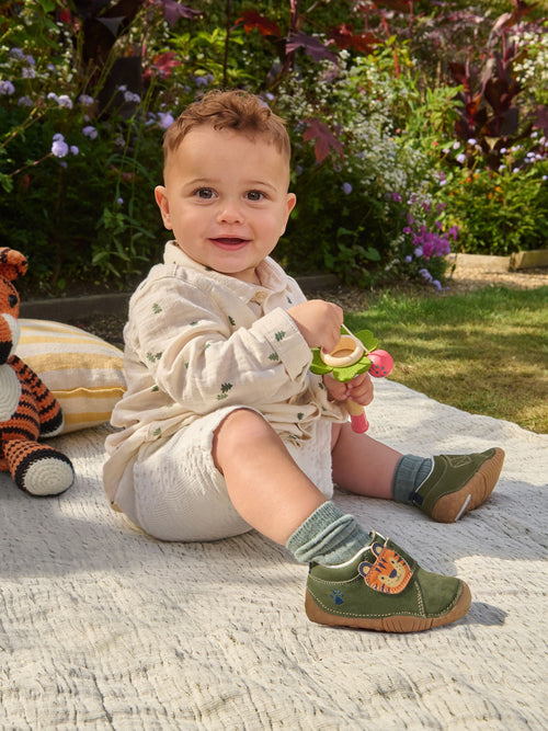 Start Rite Green Cub Rip Tape Pre-Walker Shoes With Tiger Motif image 1