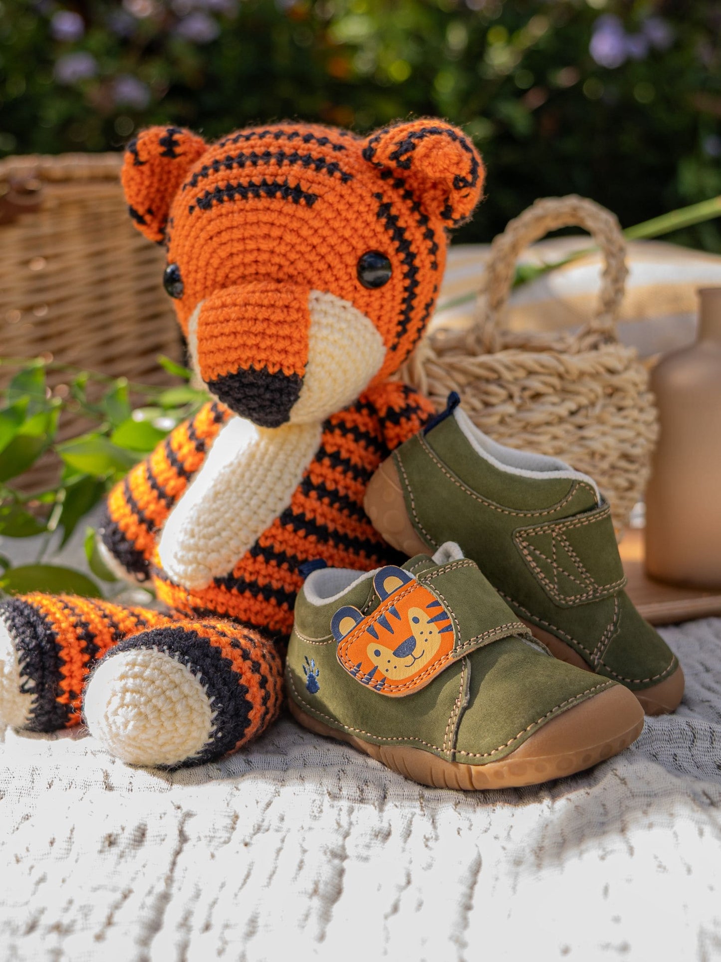 Start Rite Green Cub Rip Tape Pre-Walker Shoes With Tiger Motif image 2